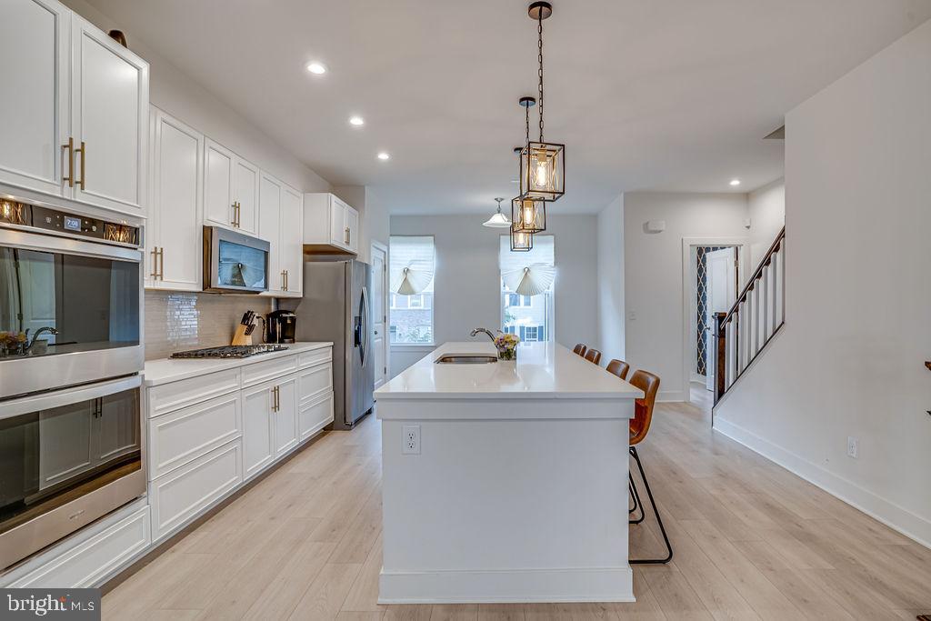 POTOMAC SHORES - Residential Lease