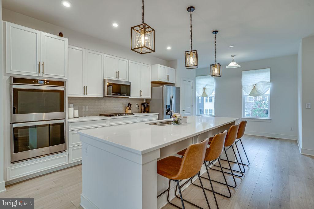 POTOMAC SHORES - Residential Lease