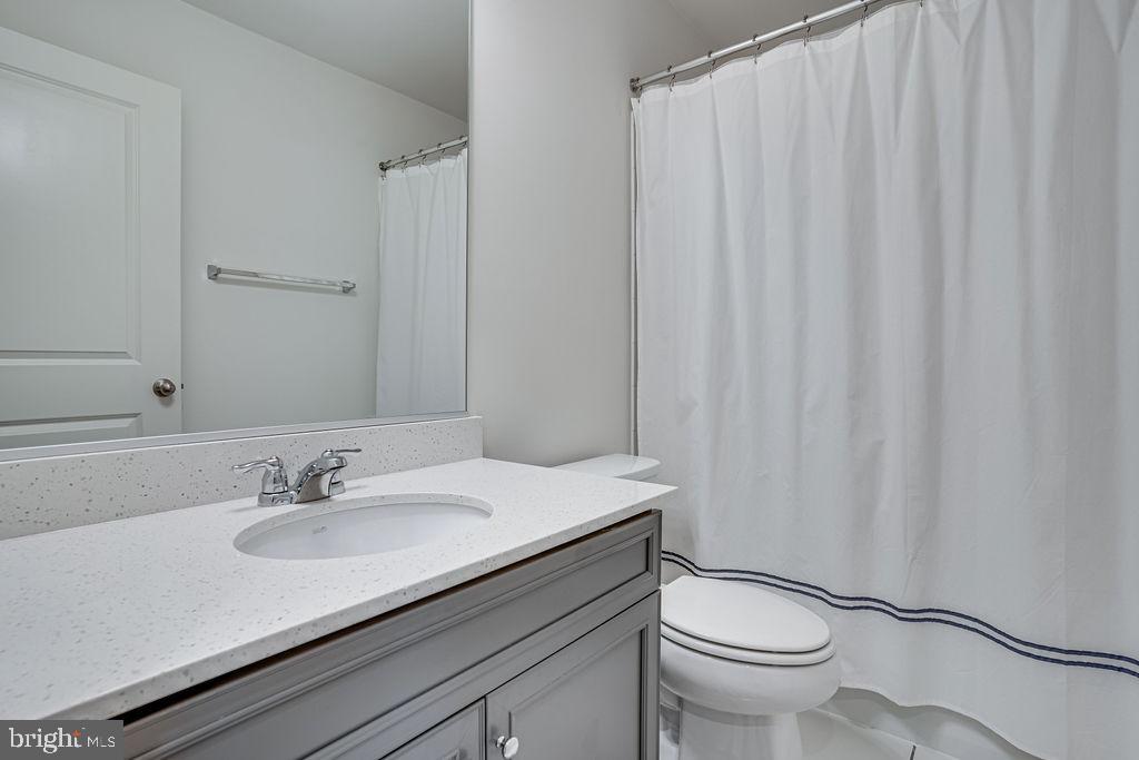 POTOMAC SHORES - Residential Lease