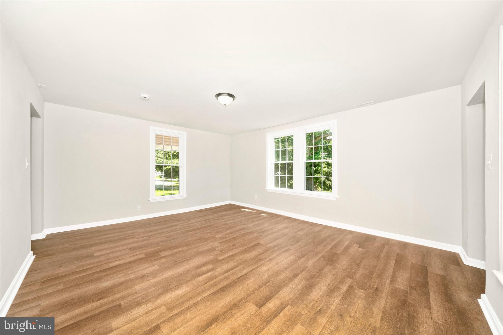 MATTINGLY AVE IND HEAD - Residential