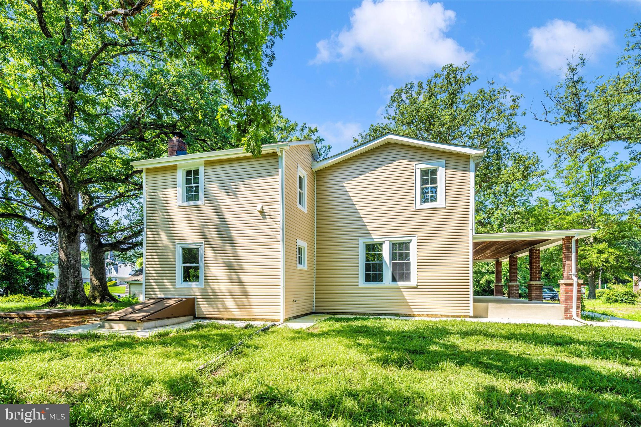 MATTINGLY AVE IND HEAD - Residential