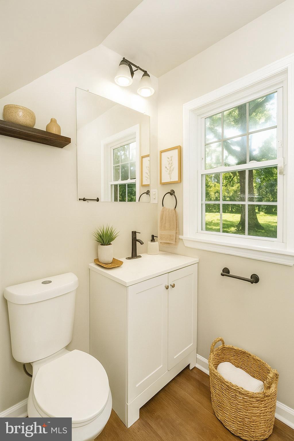 MATTINGLY AVE IND HEAD - Residential