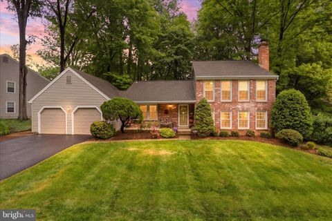 5967 NEW ENGLAND WOODS DRIVE BURKE VA 22015