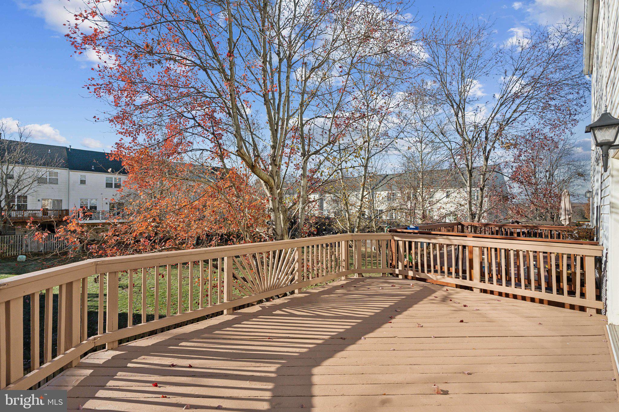 SOUTH RIDING - Residential