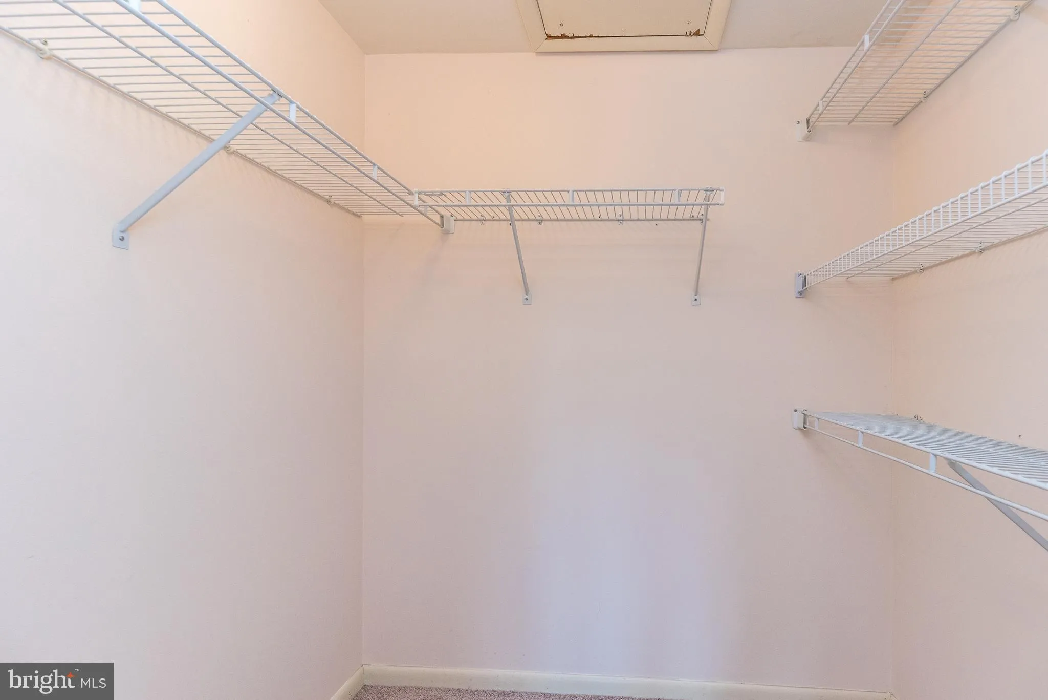 North Wales, Pennsylvania 19454, United States, 2 Bedrooms Bedrooms, ,2 BathroomsBathrooms,Residential,Coming Soon,219843