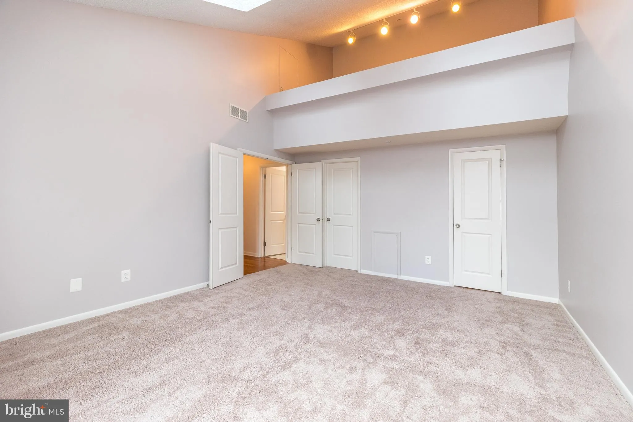 North Wales, Pennsylvania 19454, United States, 2 Bedrooms Bedrooms, ,2 BathroomsBathrooms,Residential,Coming Soon,219843