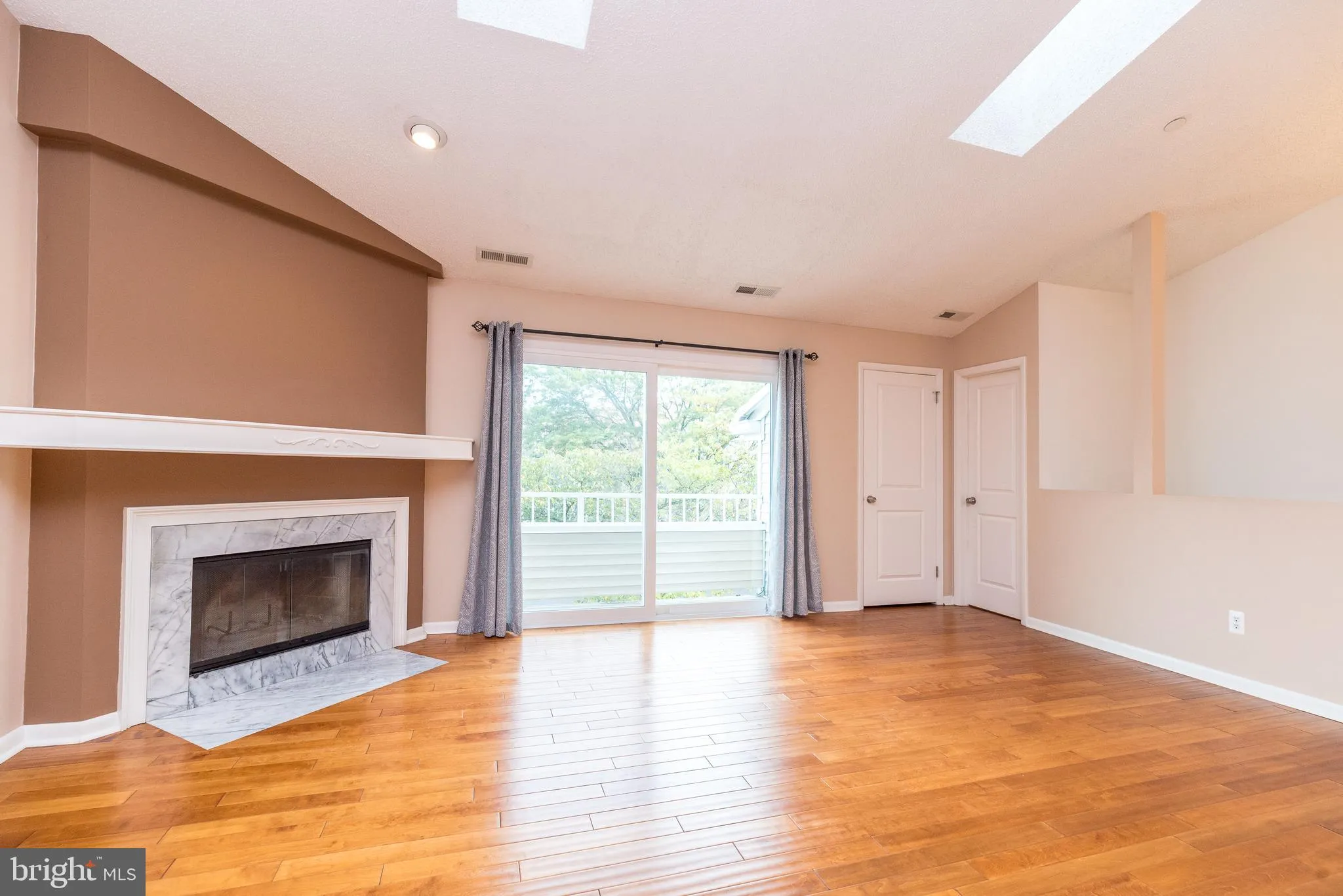 North Wales, Pennsylvania 19454, United States, 2 Bedrooms Bedrooms, ,2 BathroomsBathrooms,Residential,Coming Soon,219843