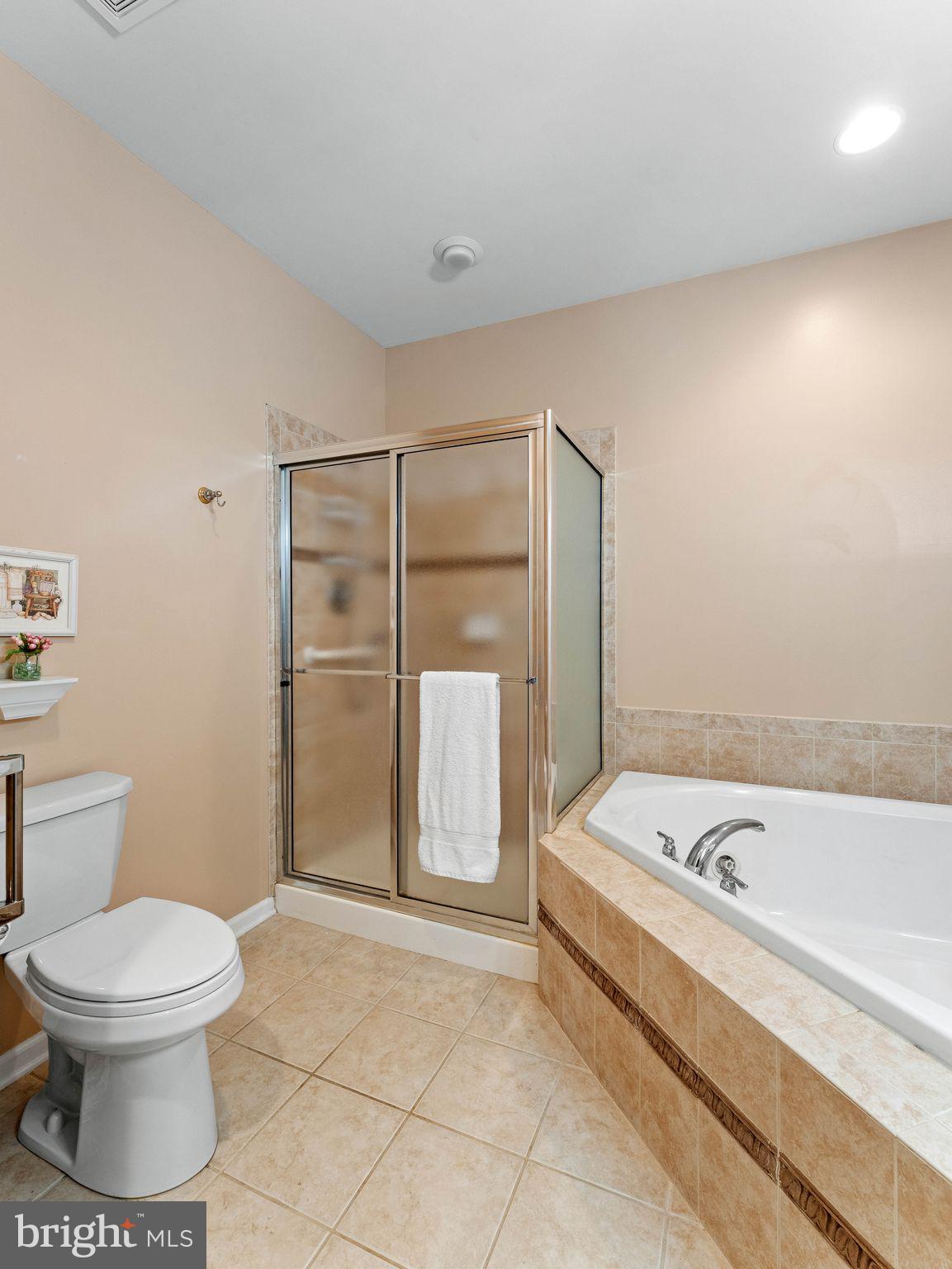 HILLVIEW - Residential