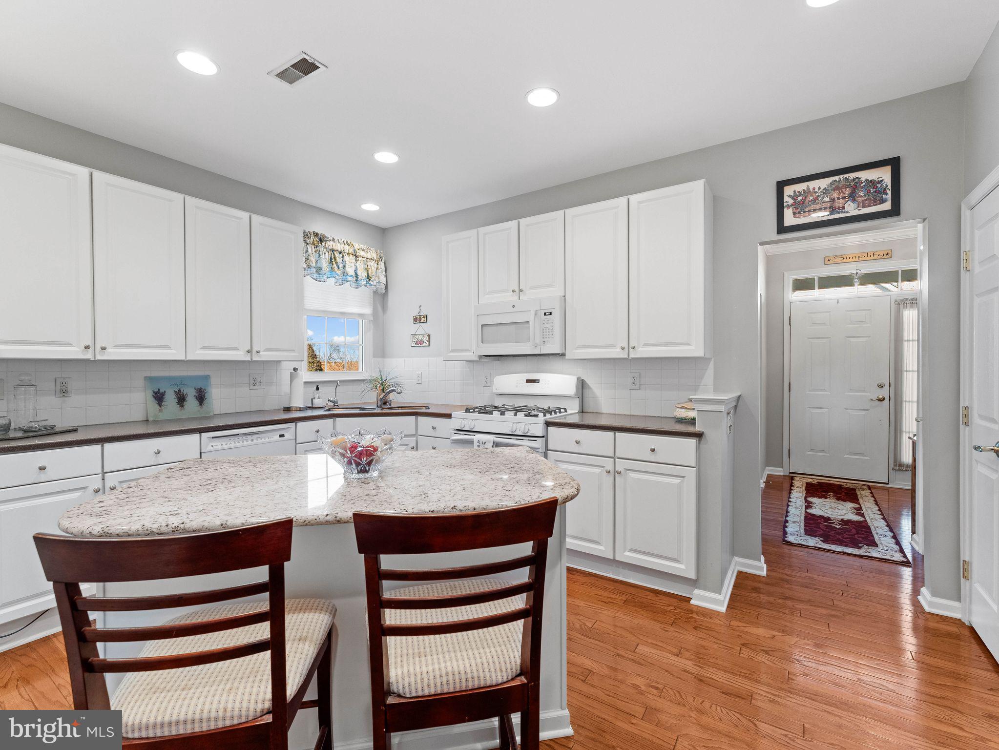 HILLVIEW - Residential