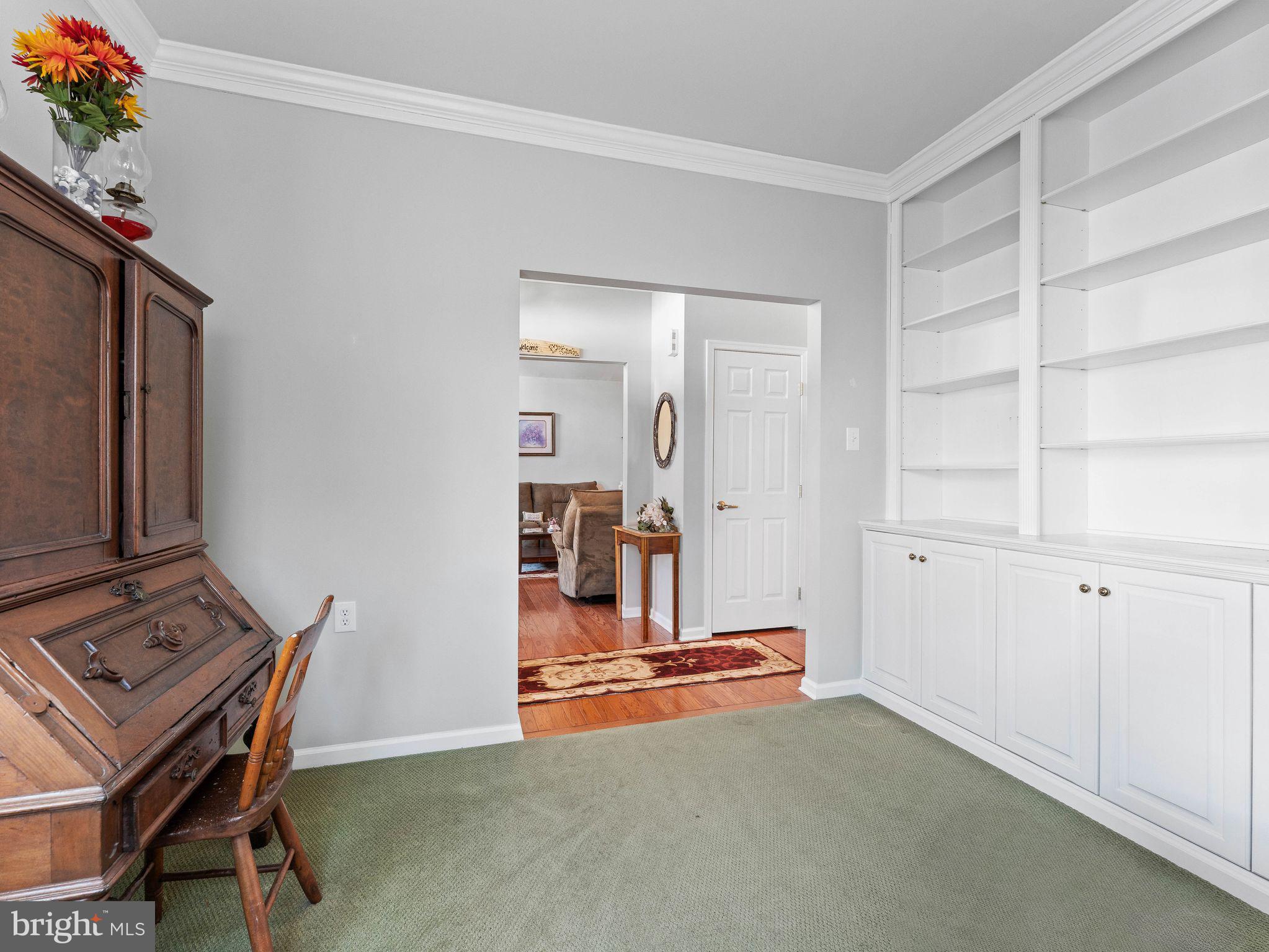 HILLVIEW - Residential