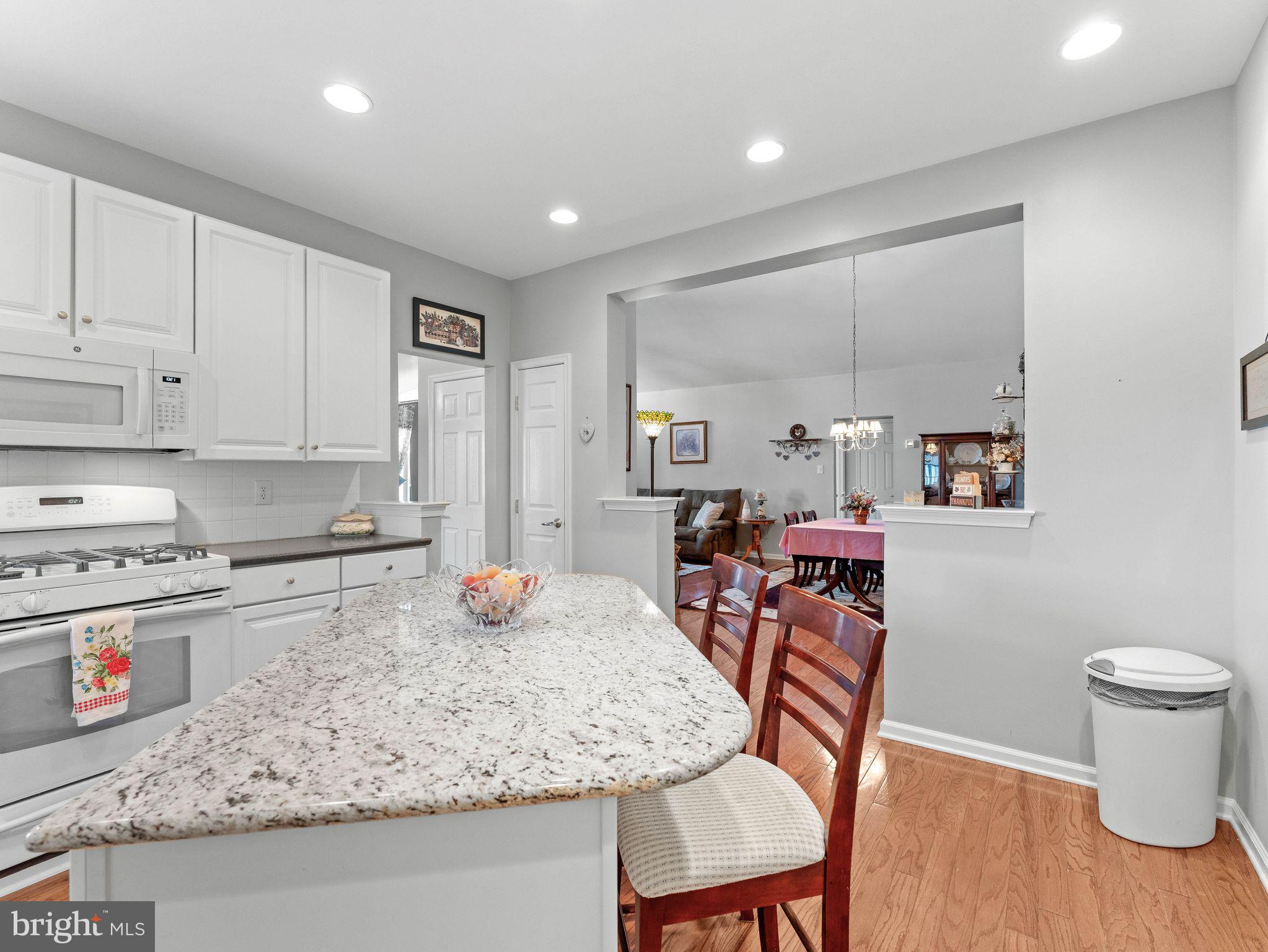 HILLVIEW - Residential