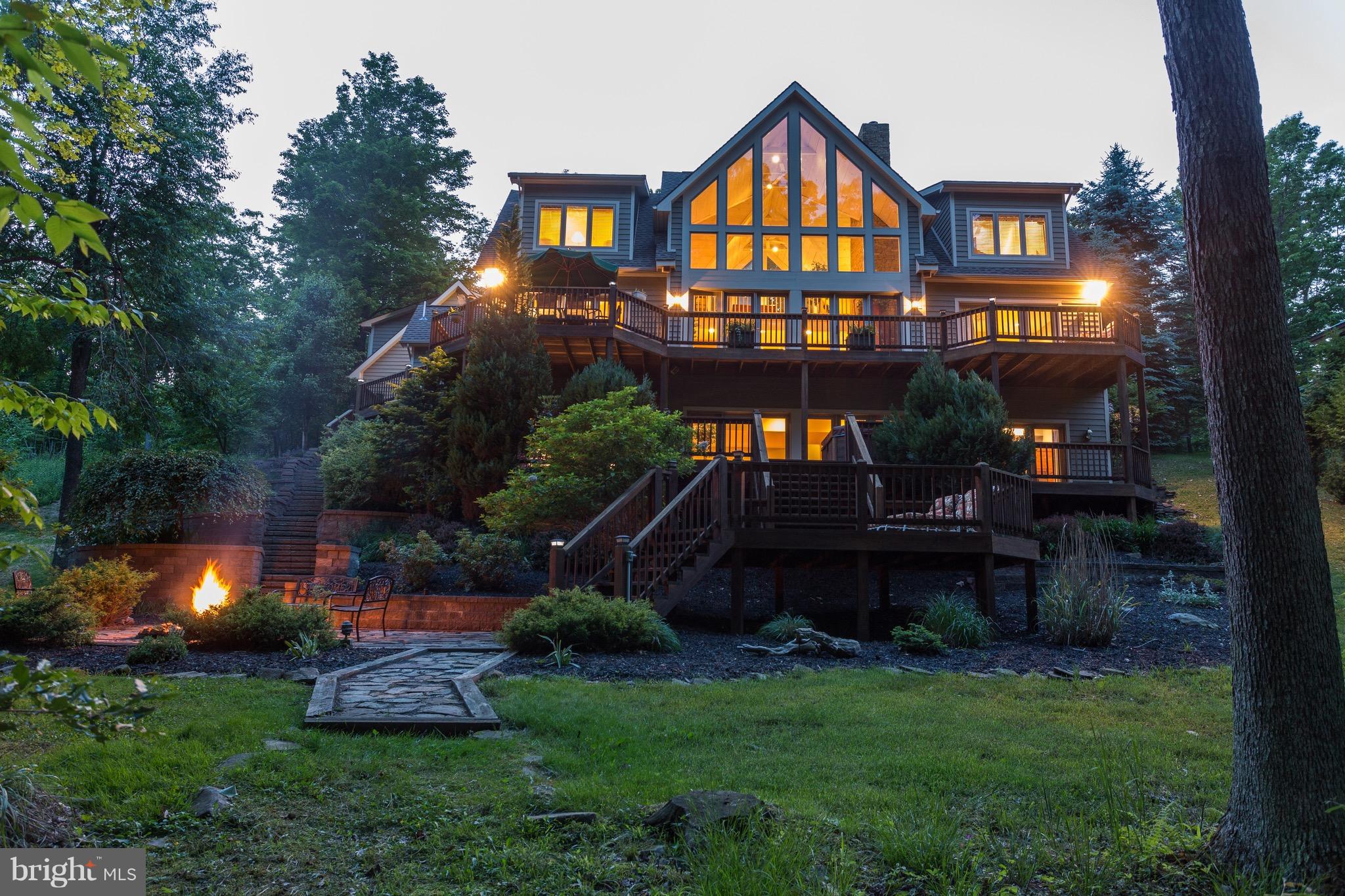 SANDY SHORES - Residential