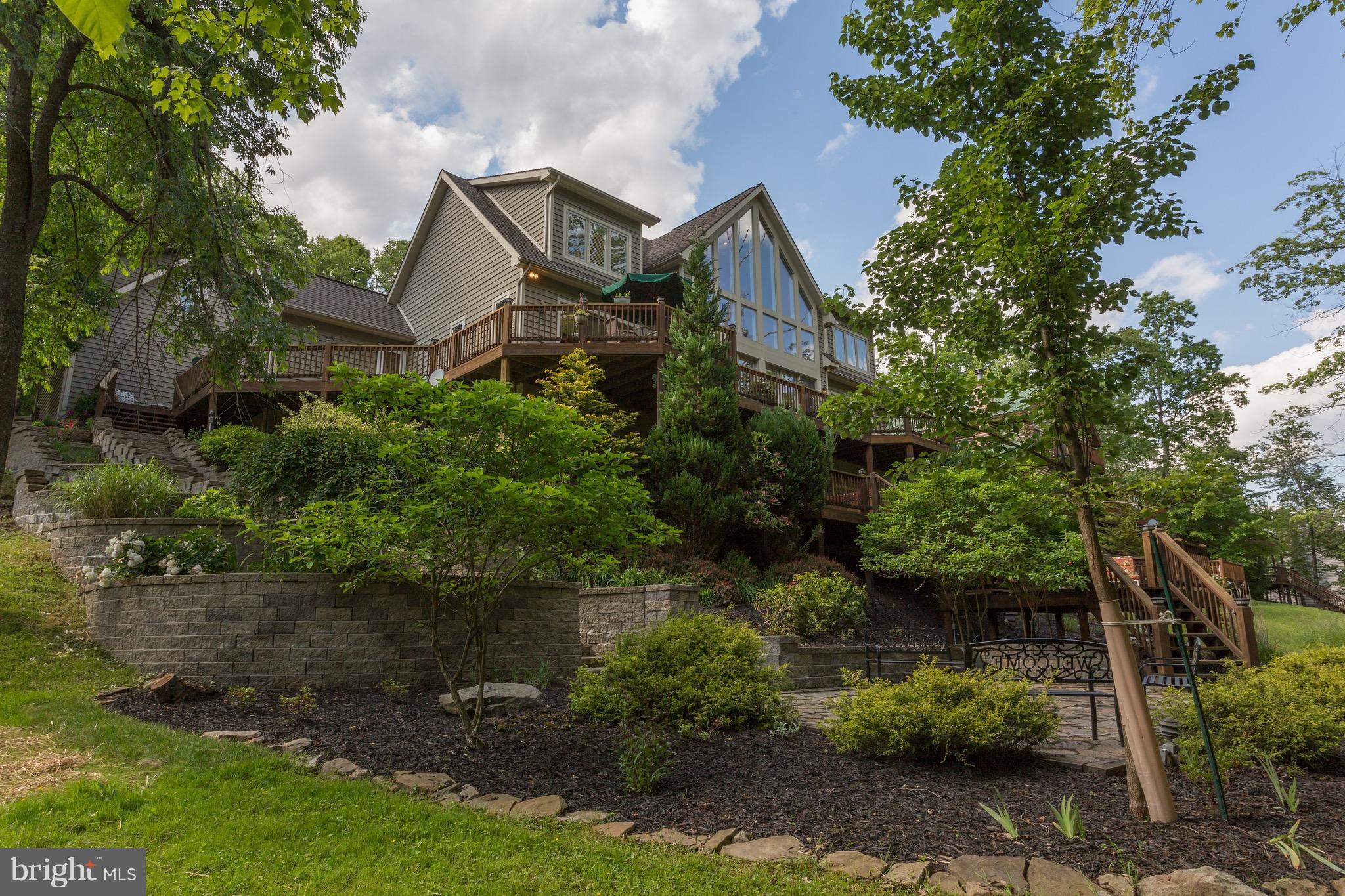 SANDY SHORES - Residential