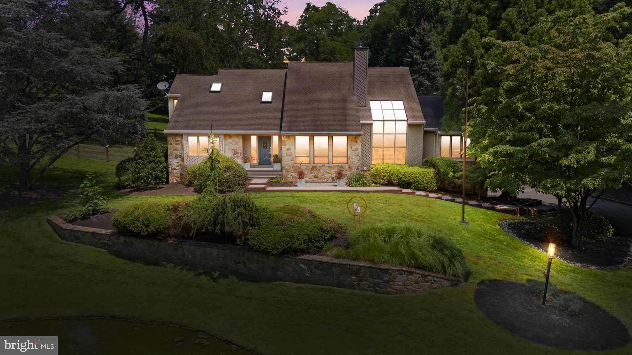 255 BLUE ROCK ROAD