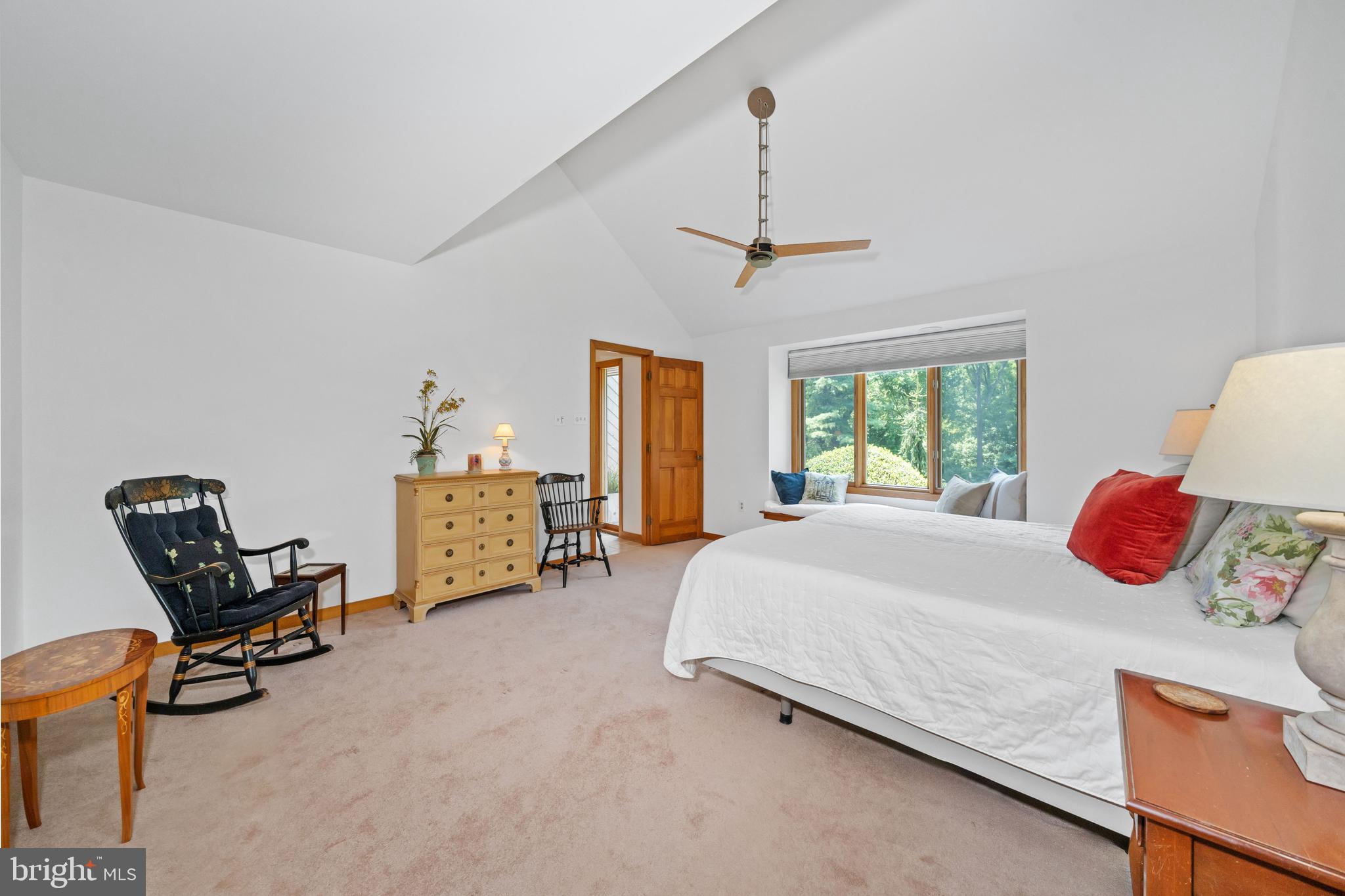 BLUE ROCK MEADOWS - Residential