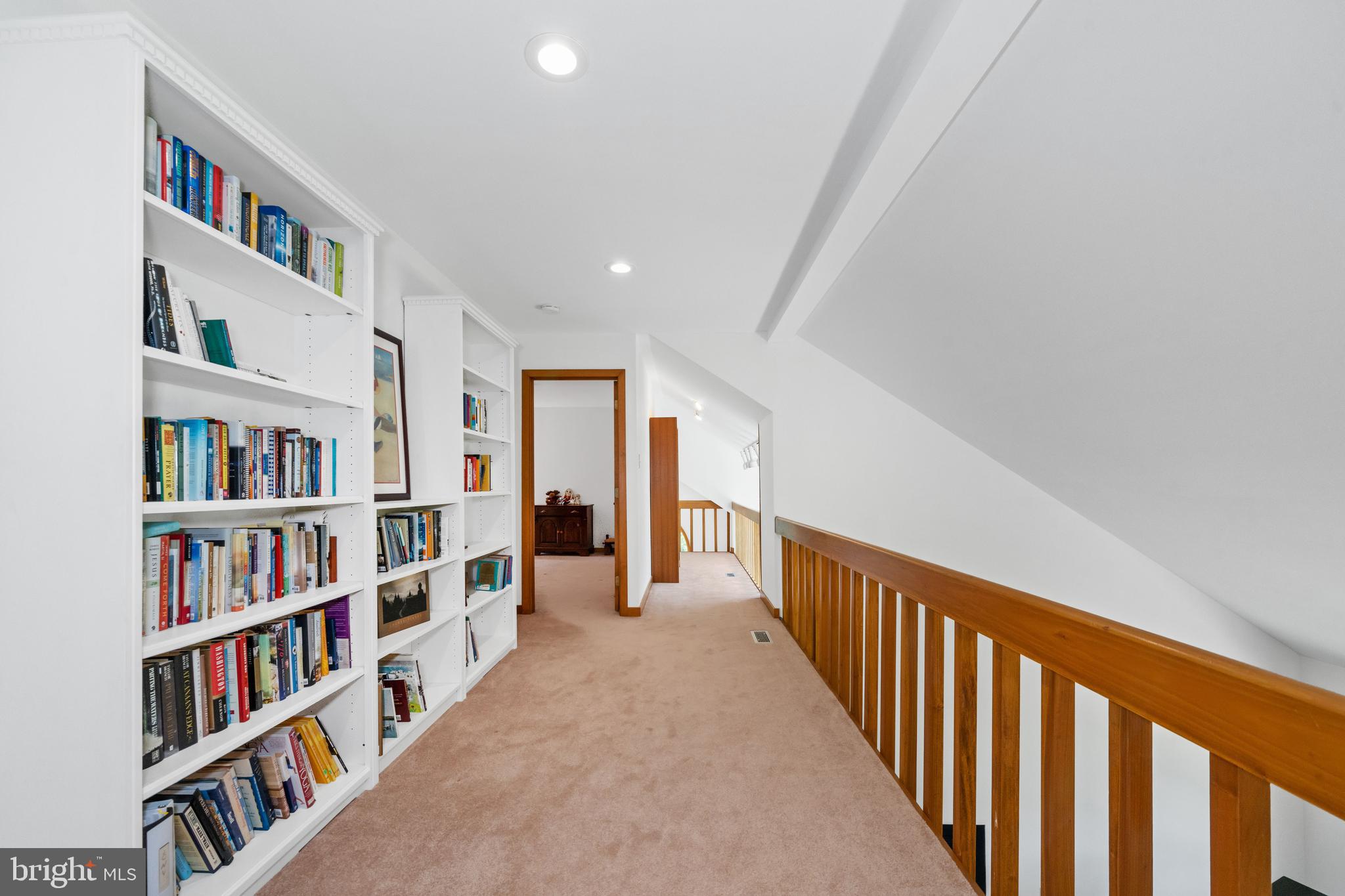 BLUE ROCK MEADOWS - Residential