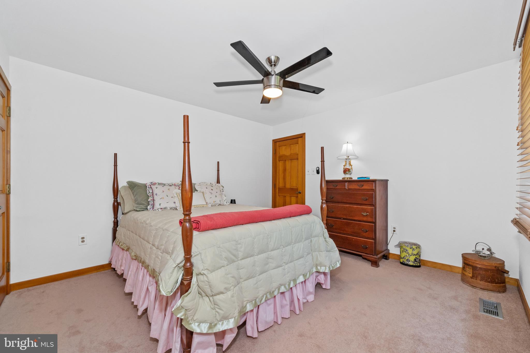 BLUE ROCK MEADOWS - Residential