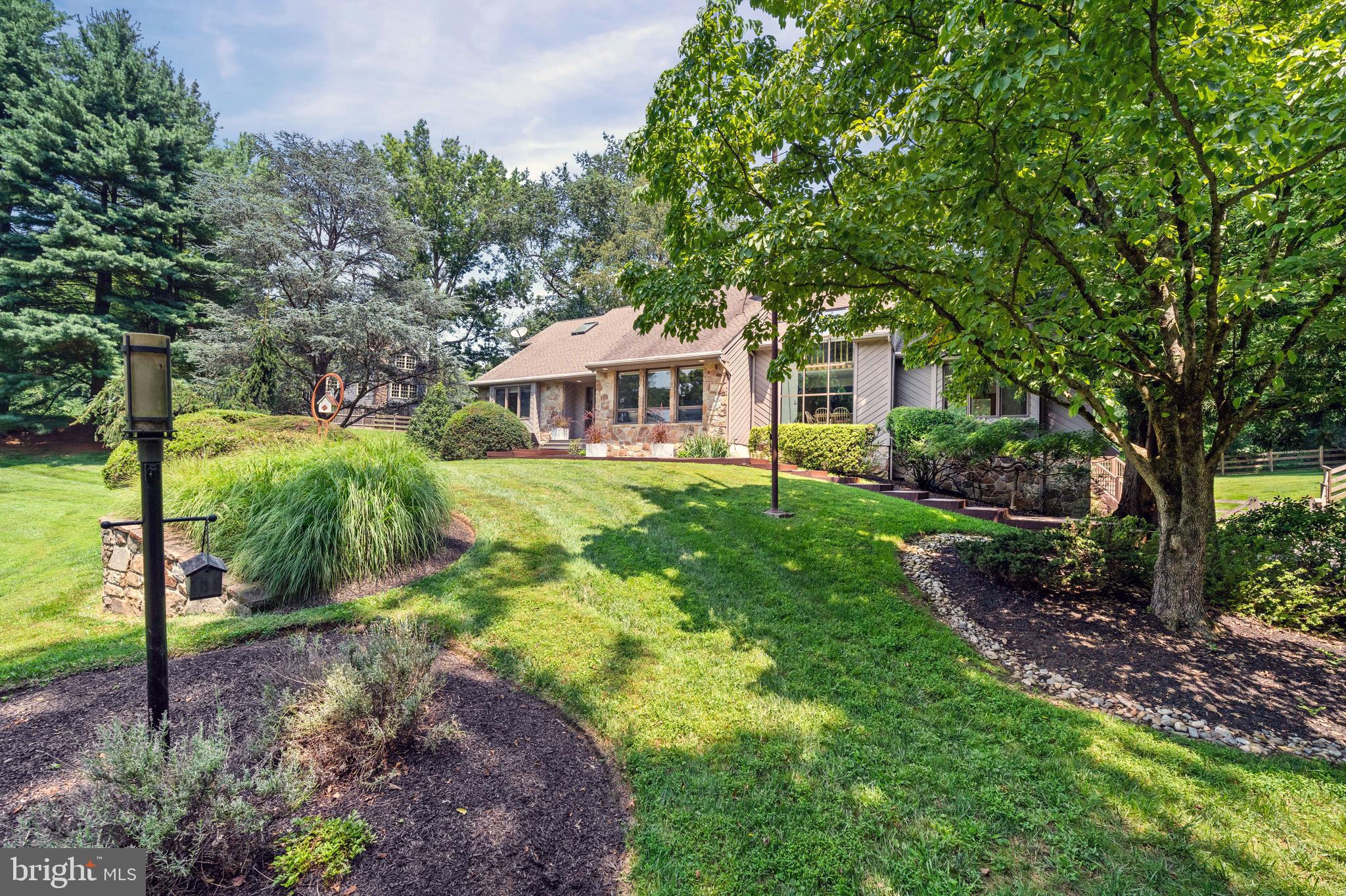 255 BLUE ROCK ROAD