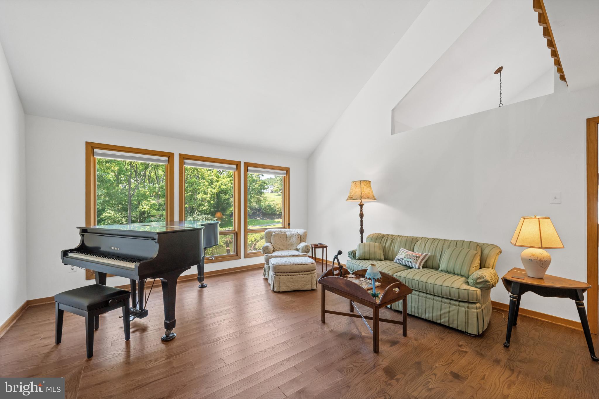 BLUE ROCK MEADOWS - Residential