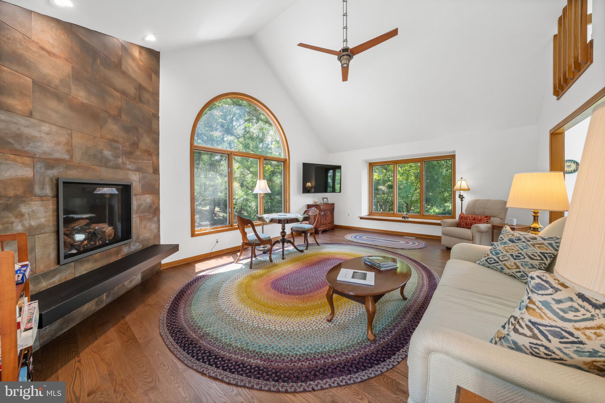 BLUE ROCK MEADOWS - Residential