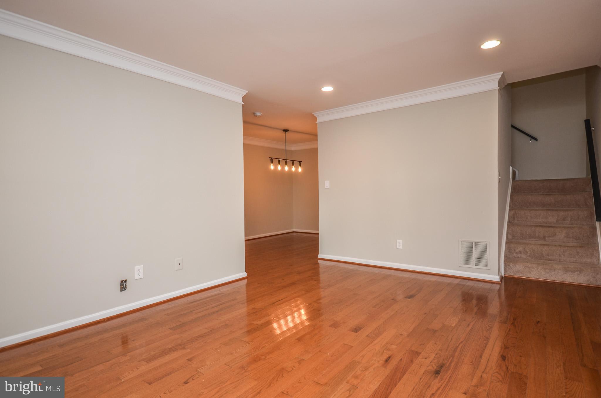 ESSEX PLACE - Residential Lease