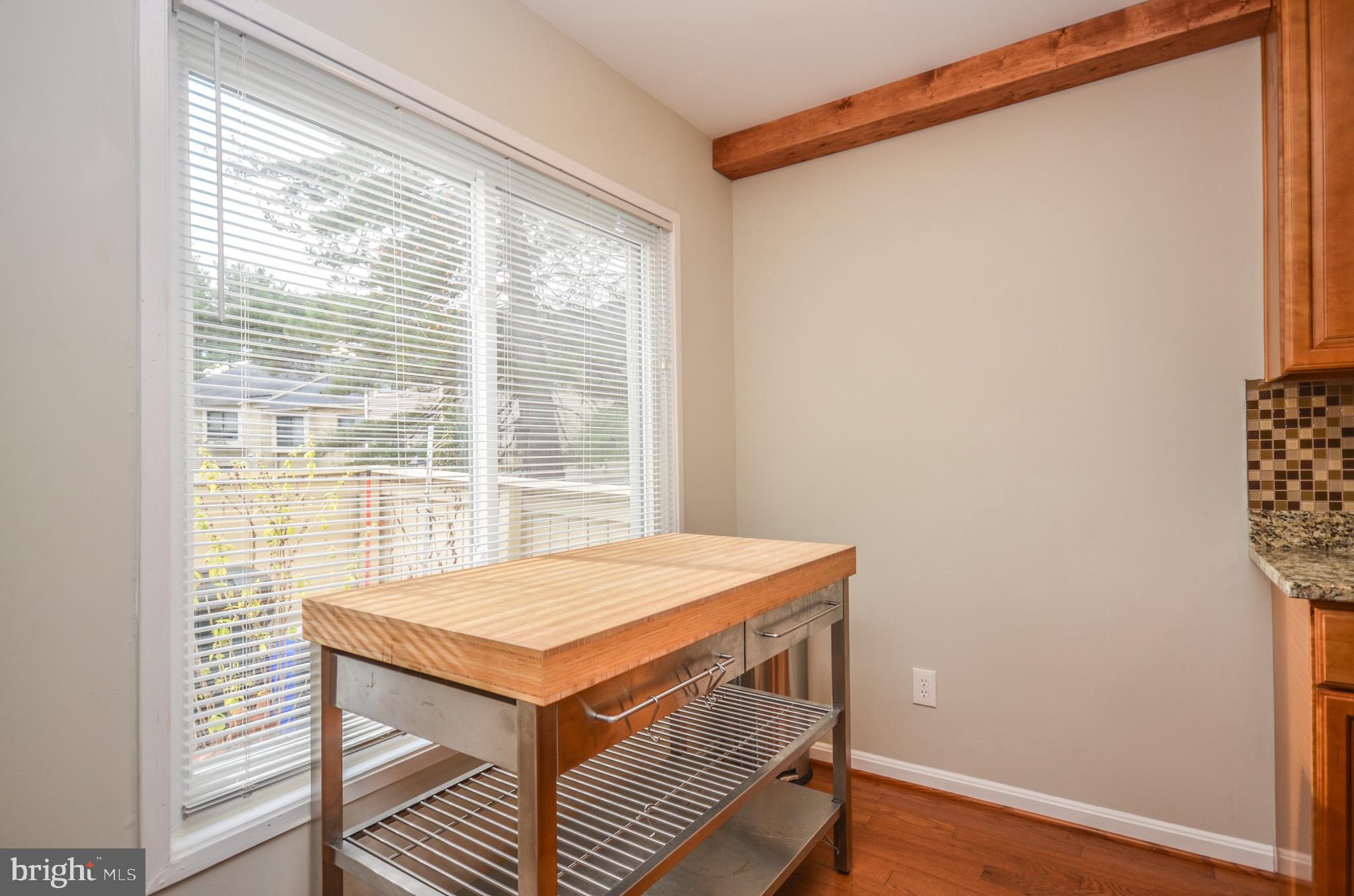 ESSEX PLACE - Residential Lease