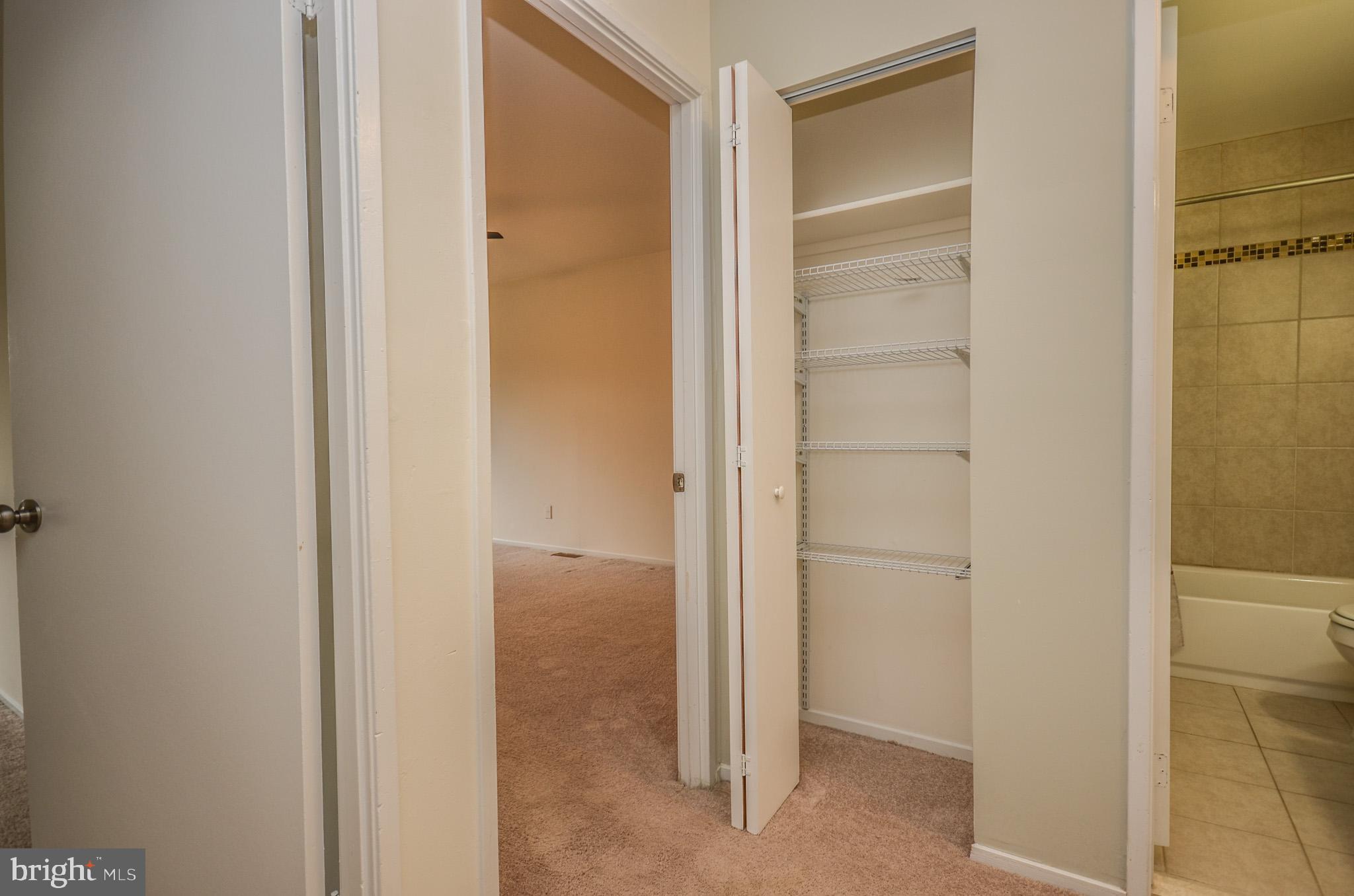 ESSEX PLACE - Residential Lease