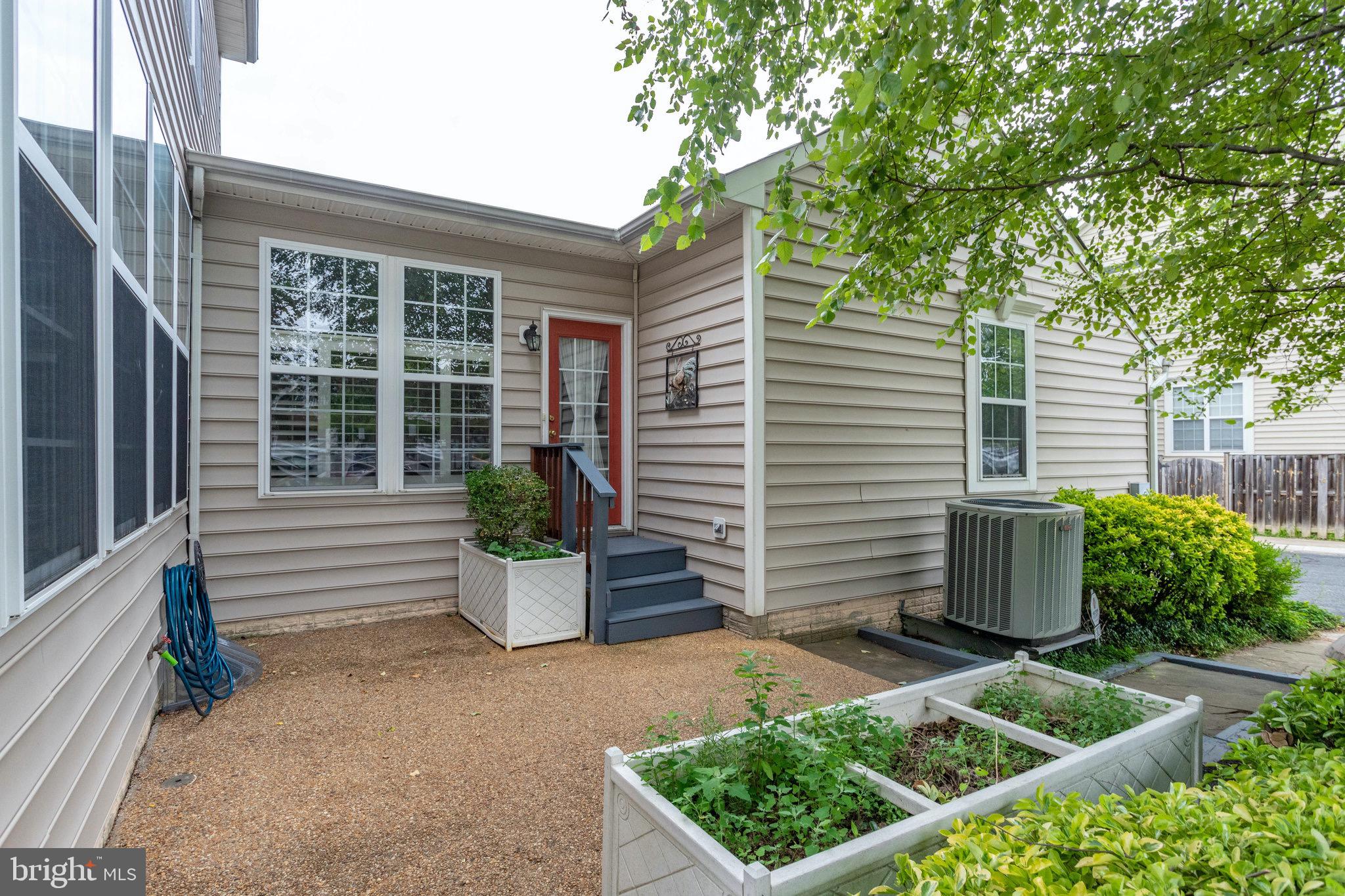 PRINCE WILLIAM TOWN CENTER - Residential