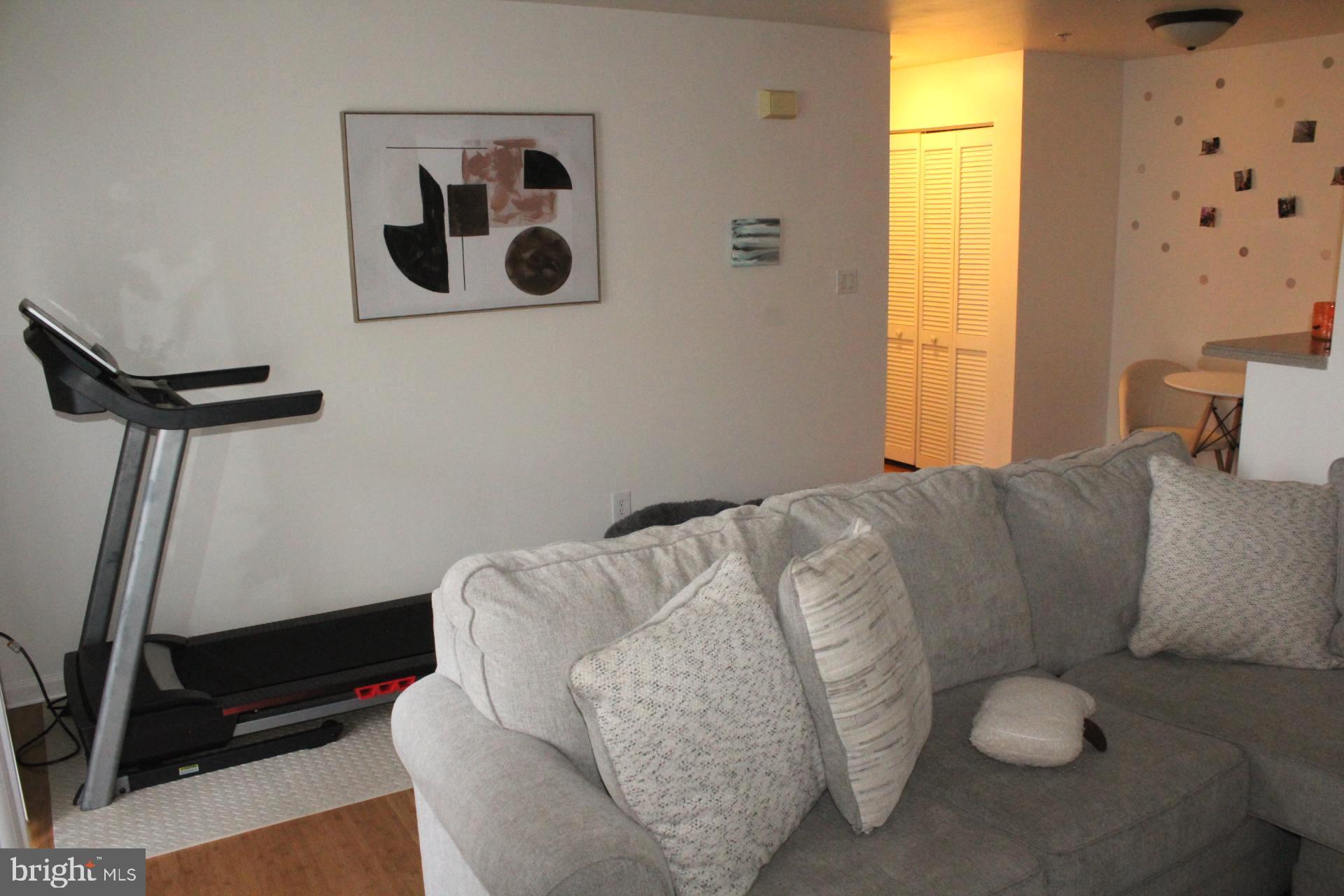 CARRIAGE POINTE AT AQUIA - Residential Lease