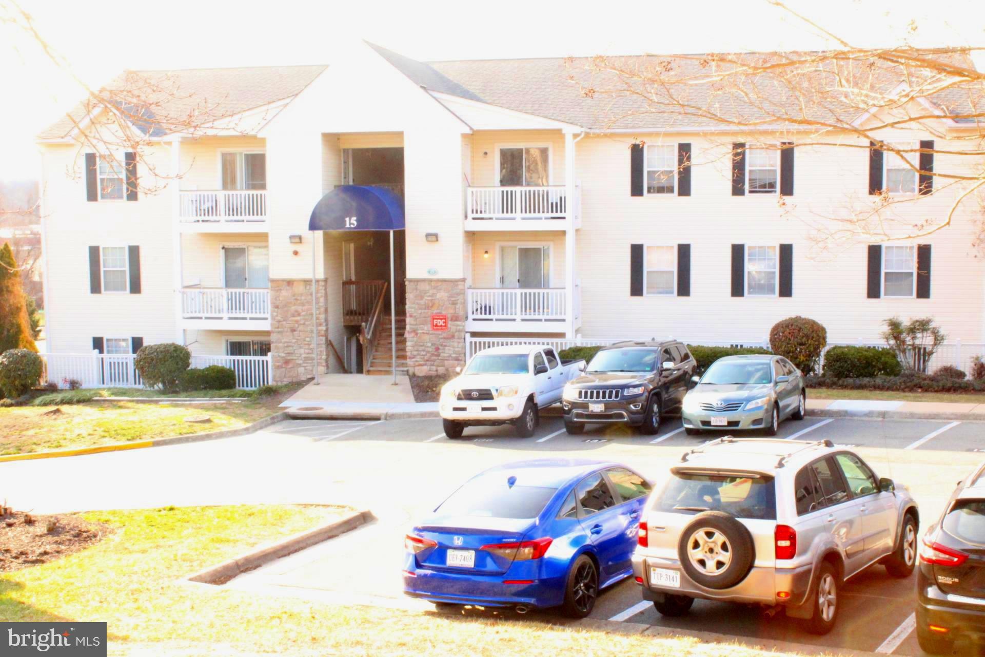 CARRIAGE POINTE AT AQUIA - Residential Lease