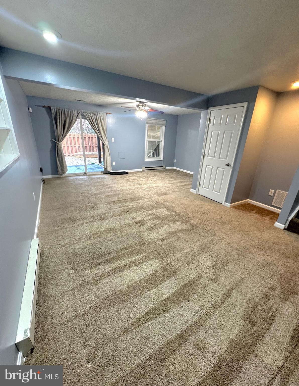 SEVEN OAKS - Residential Lease