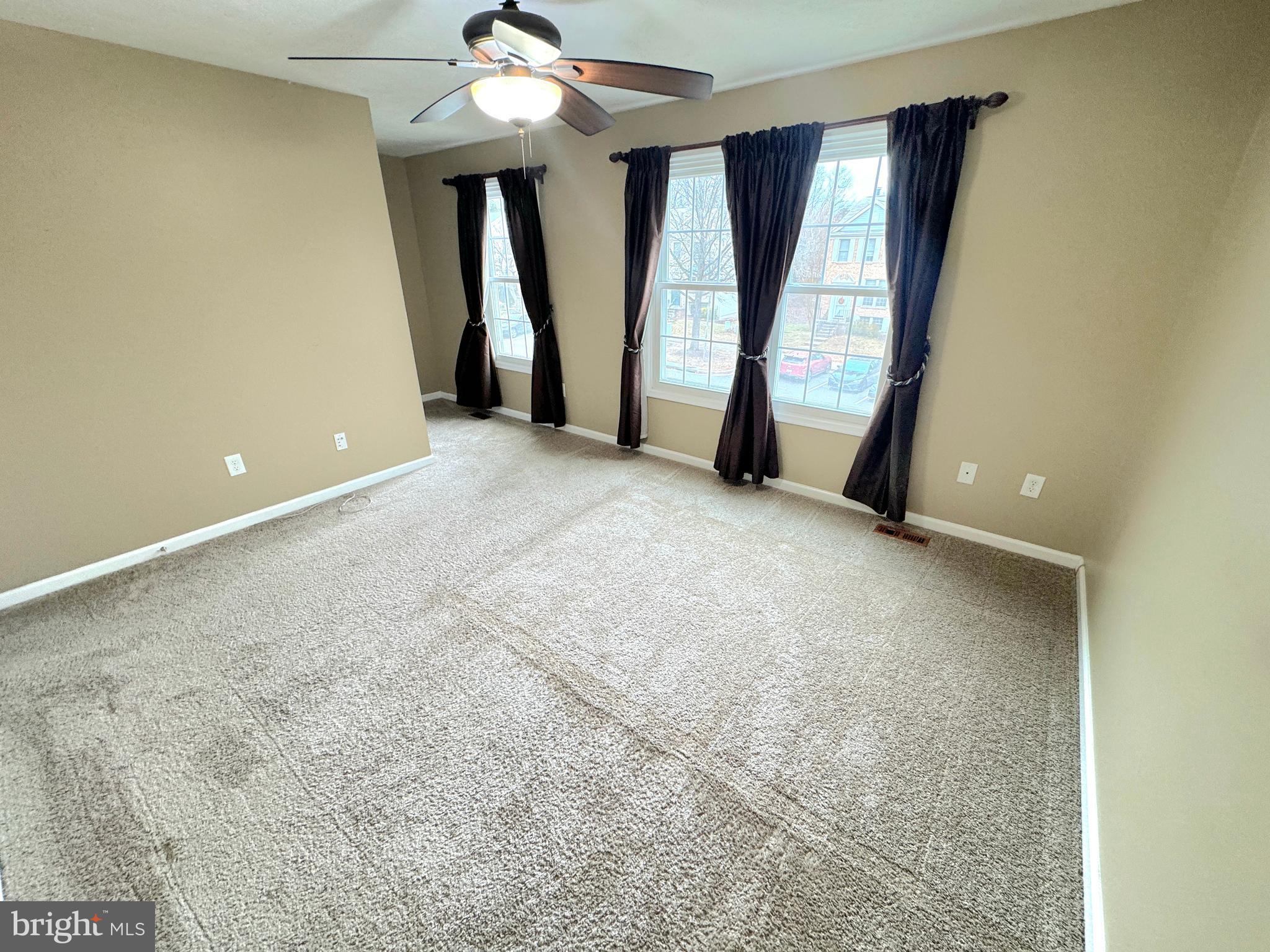 SEVEN OAKS - Residential Lease