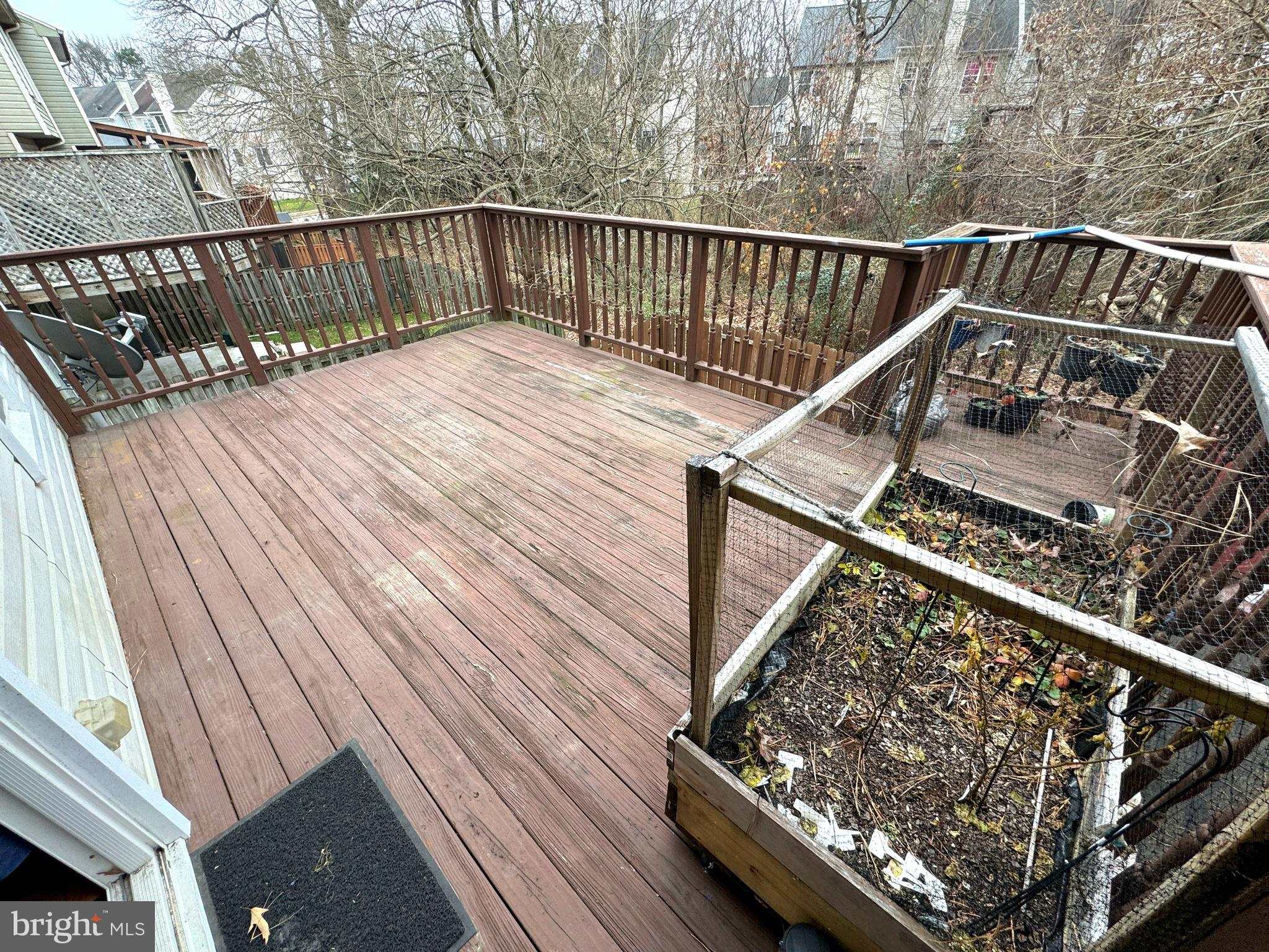 SEVEN OAKS - Residential Lease