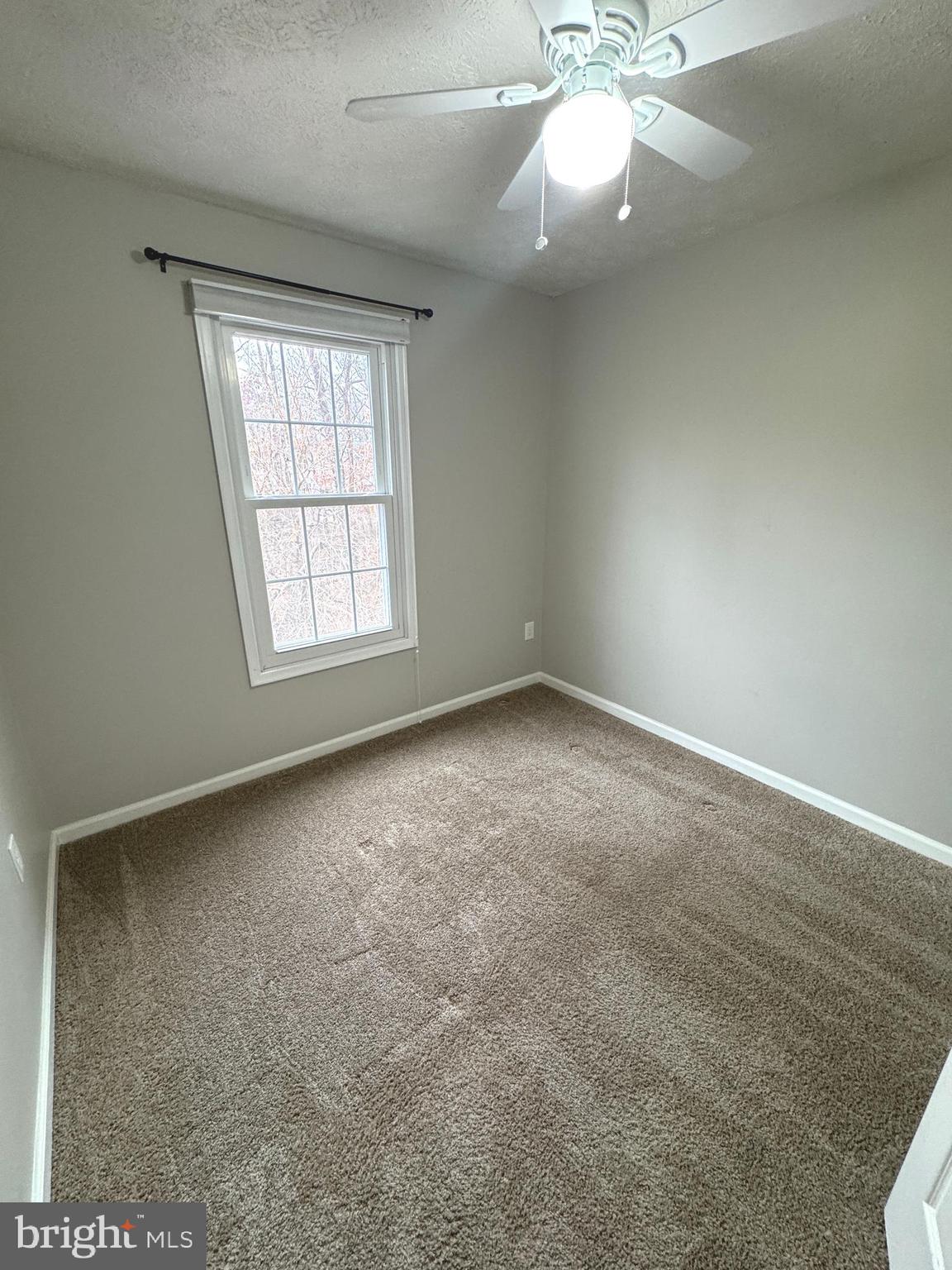 SEVEN OAKS - Residential Lease