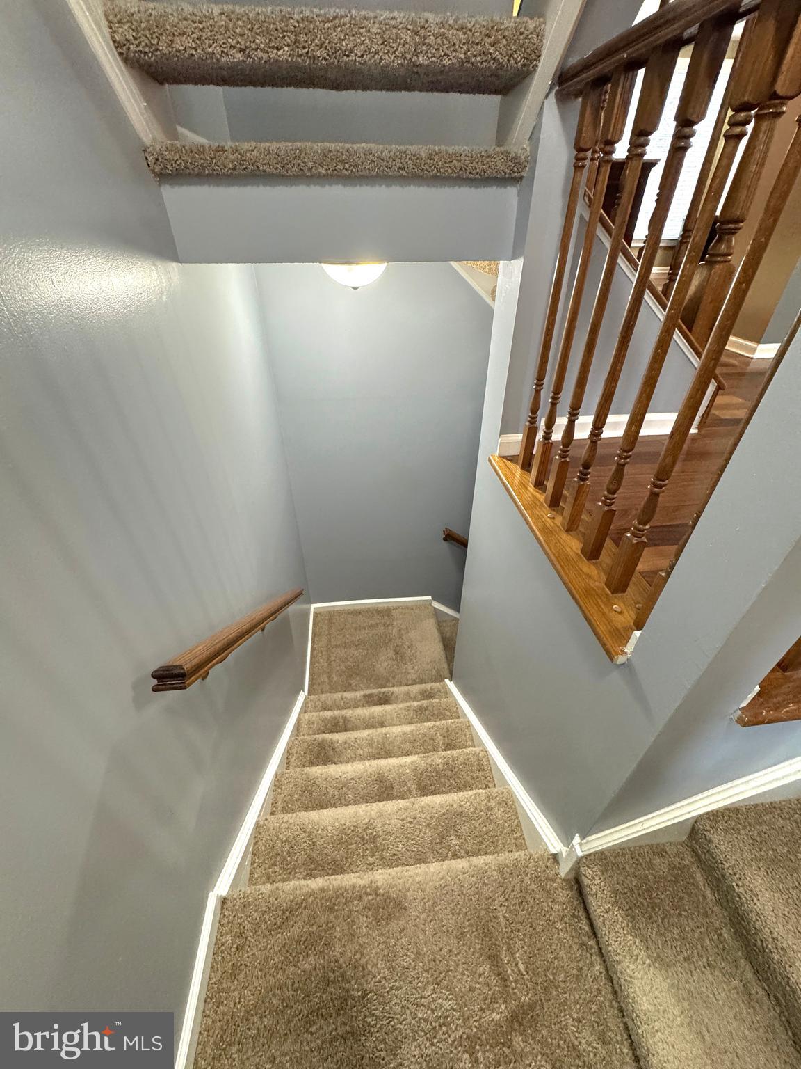 SEVEN OAKS - Residential Lease