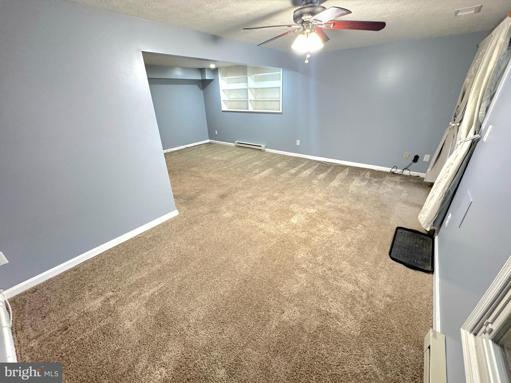 SEVEN OAKS - Residential Lease