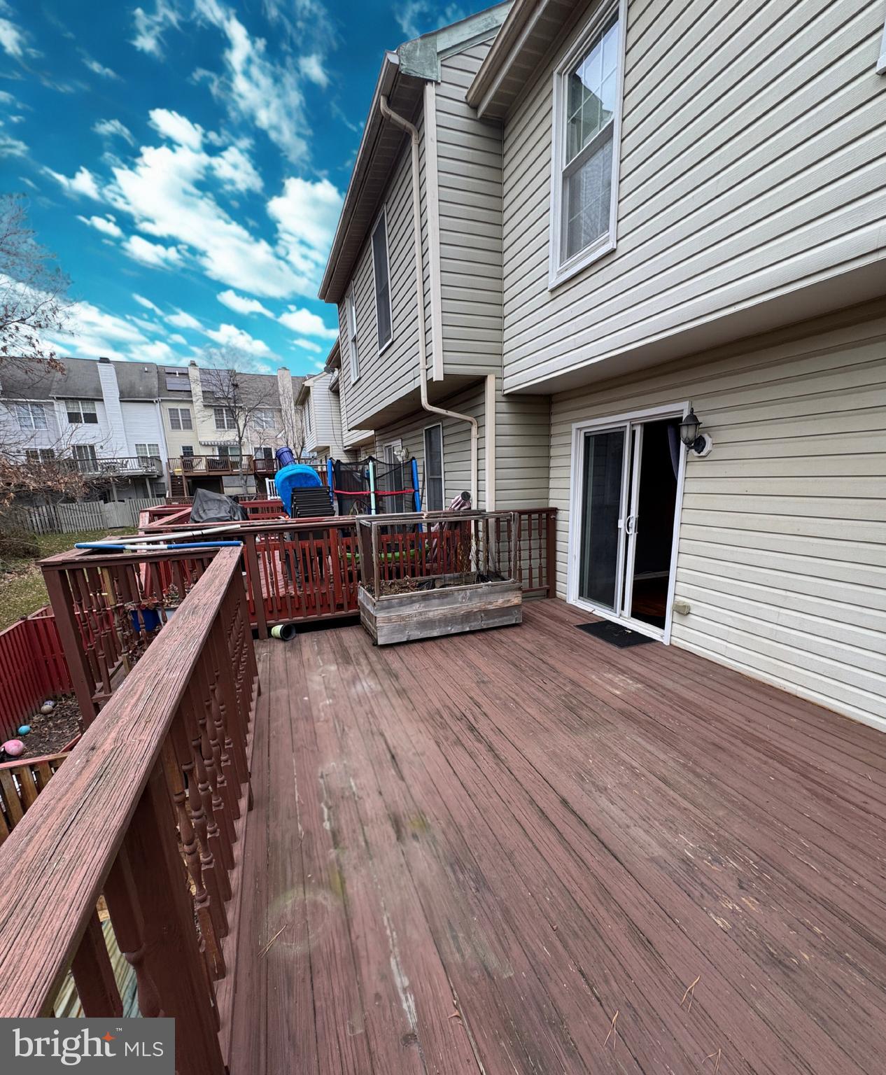 SEVEN OAKS - Residential Lease