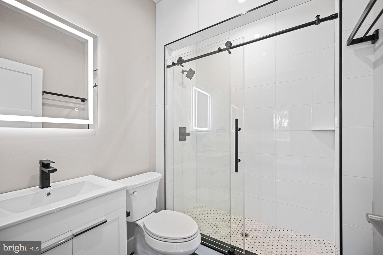 NORRIS SQUARE - Residential Lease