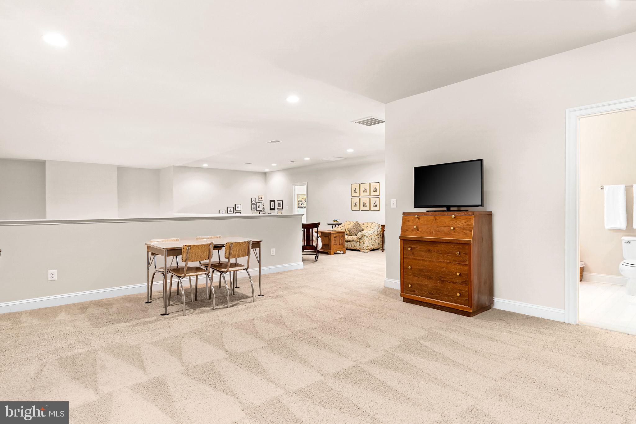 GROVE AT WILLOWSFORD - Residential