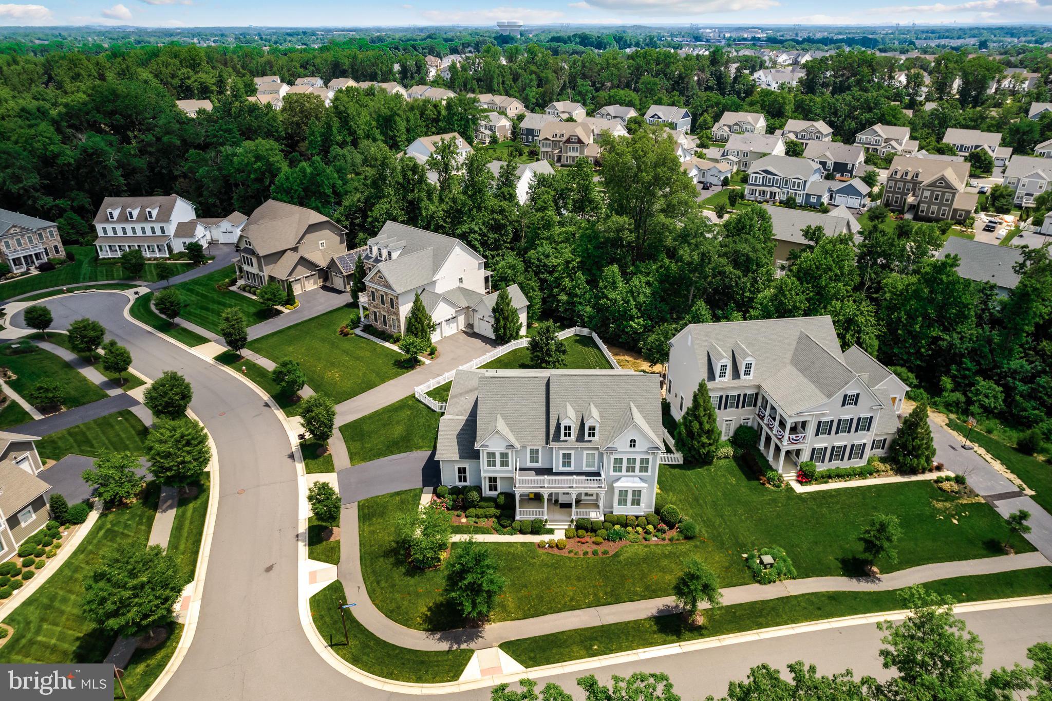 GROVE AT WILLOWSFORD - Residential