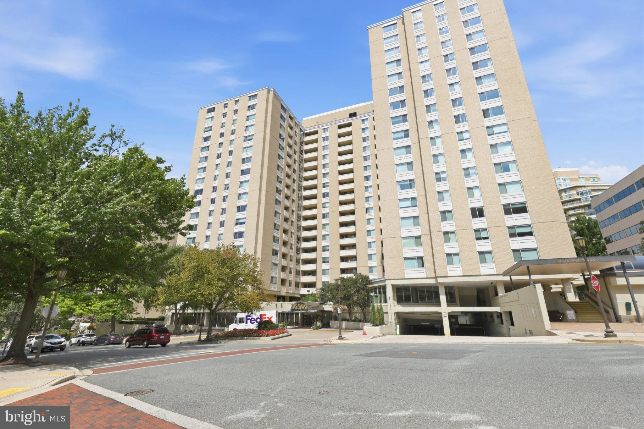 4601 N Park Avenue Unit 1120-V, Chevy Chase, MD, 20815