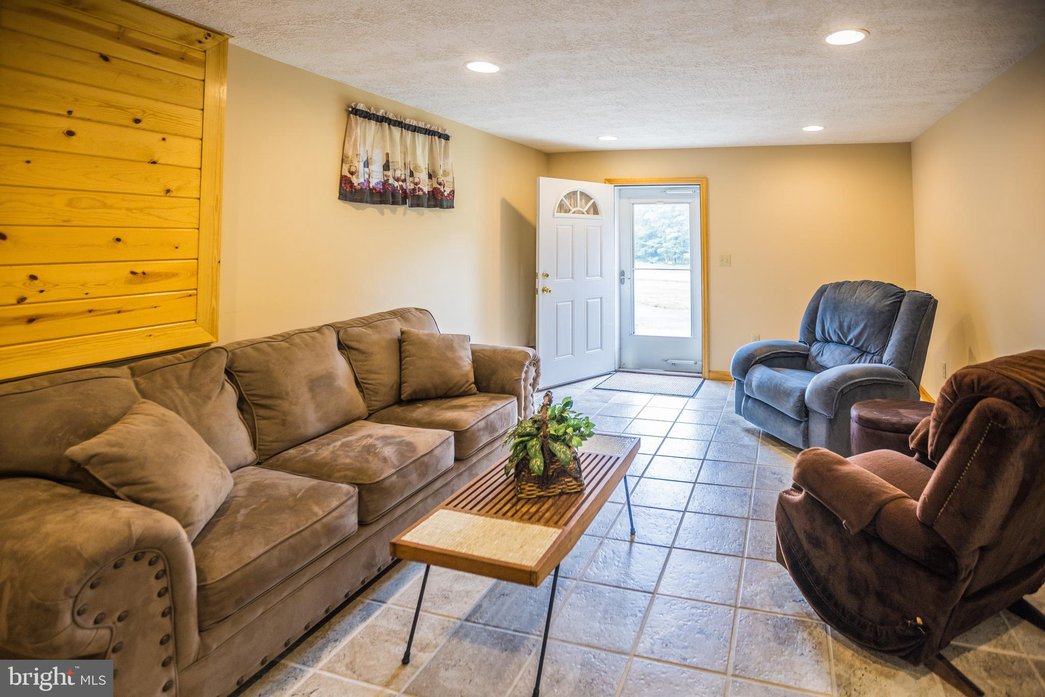 MC HENRY - Residential