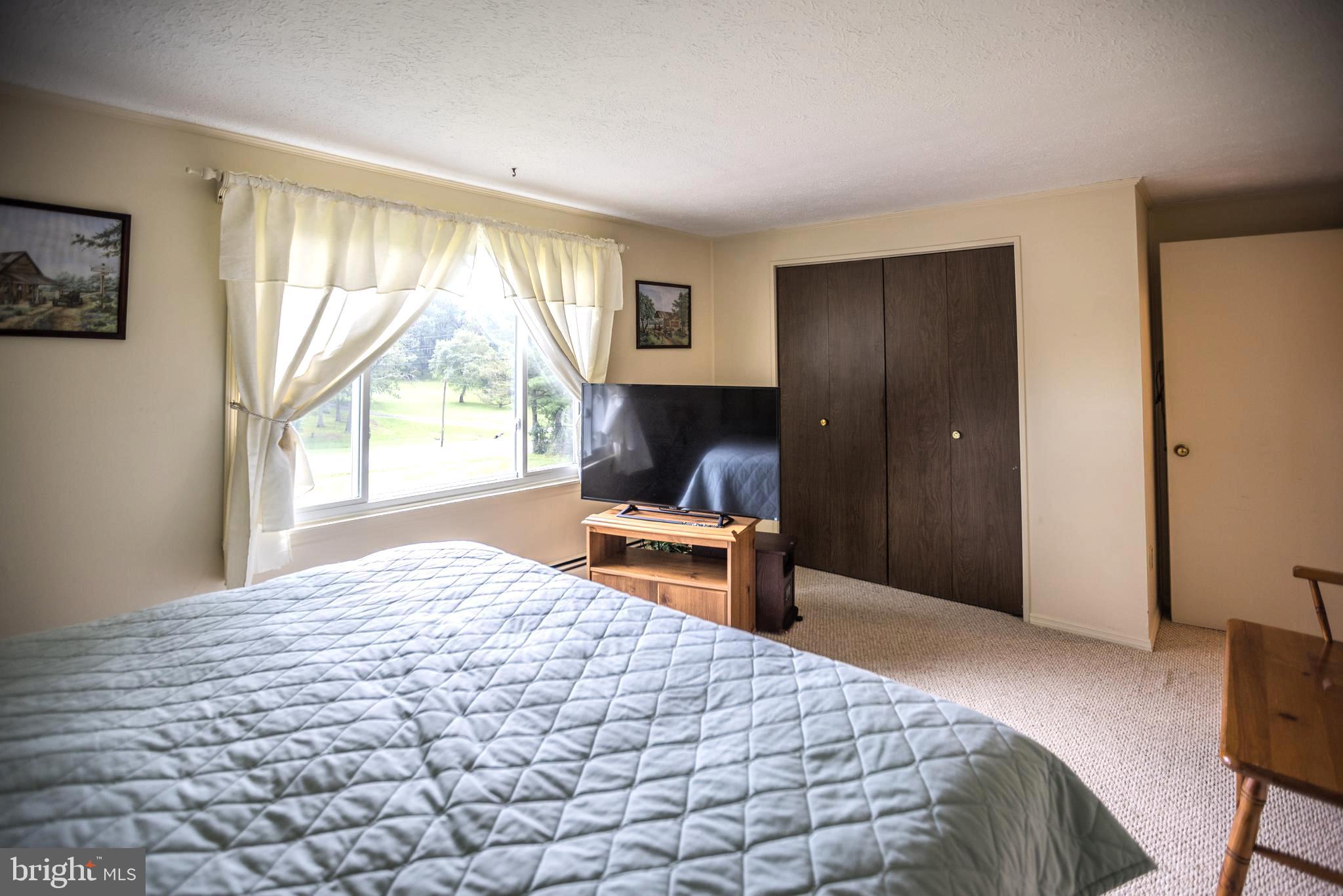 MC HENRY - Residential