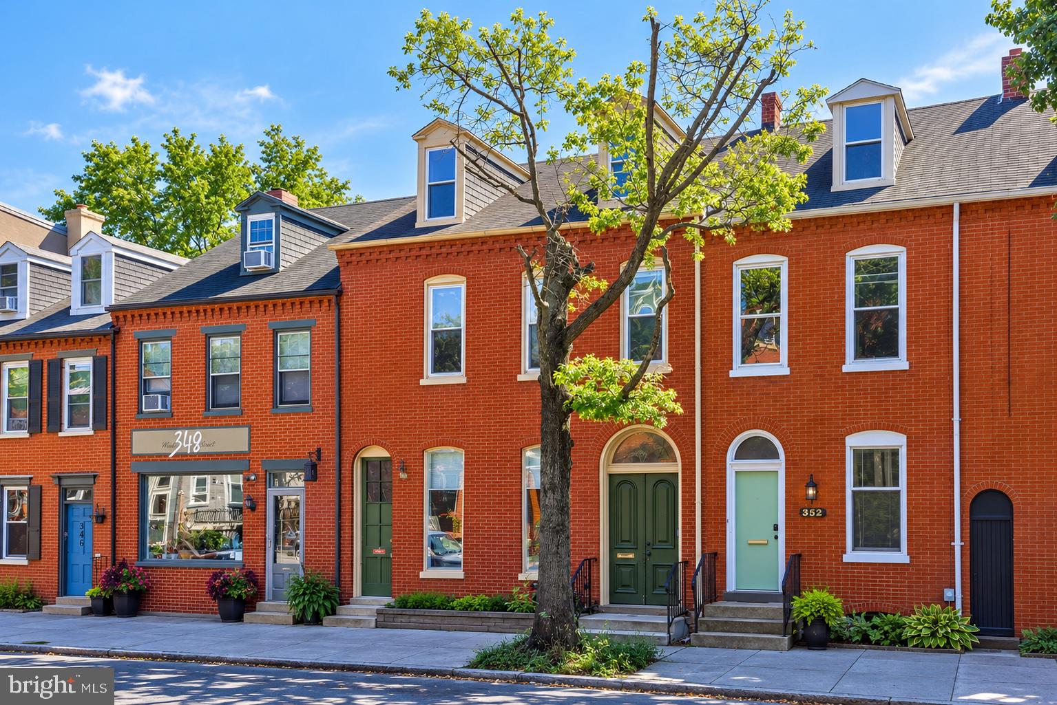 350 W ORANGE STREET