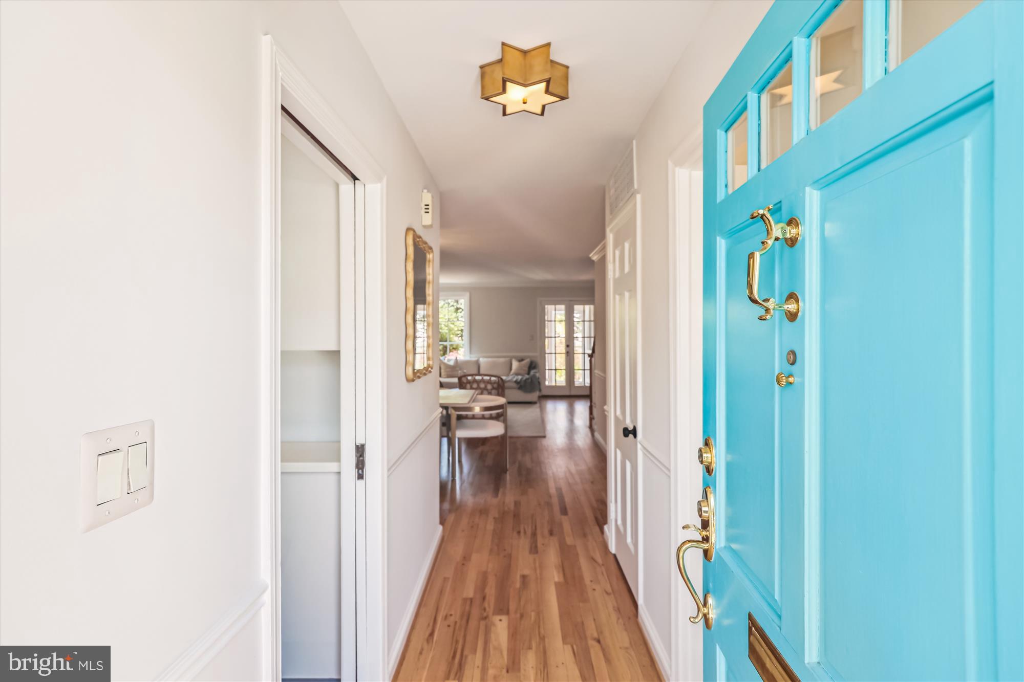 YATES GARDENS - Residential