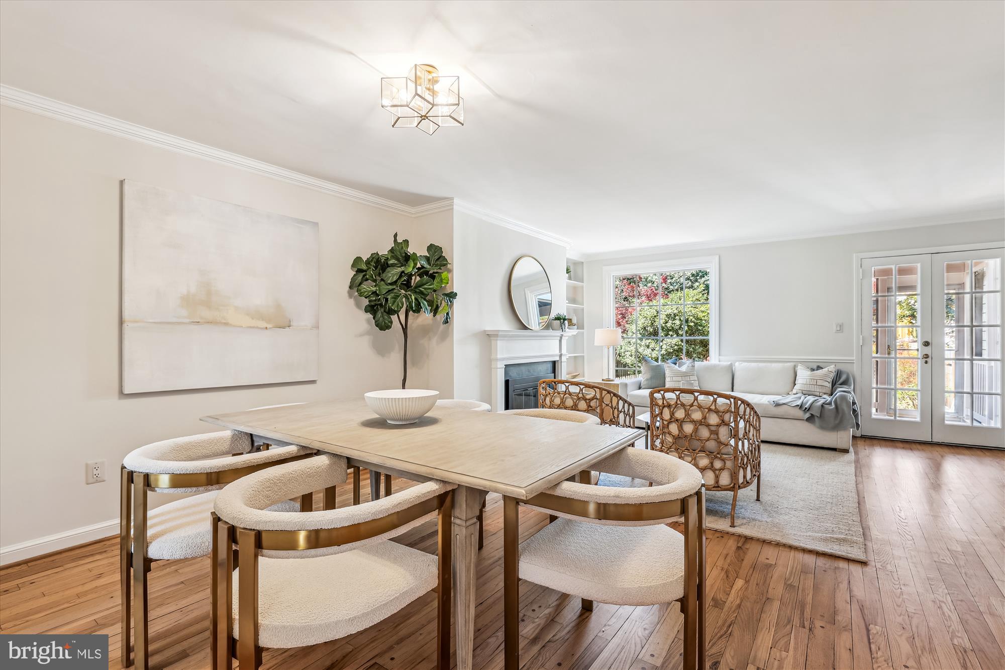 YATES GARDENS - Residential