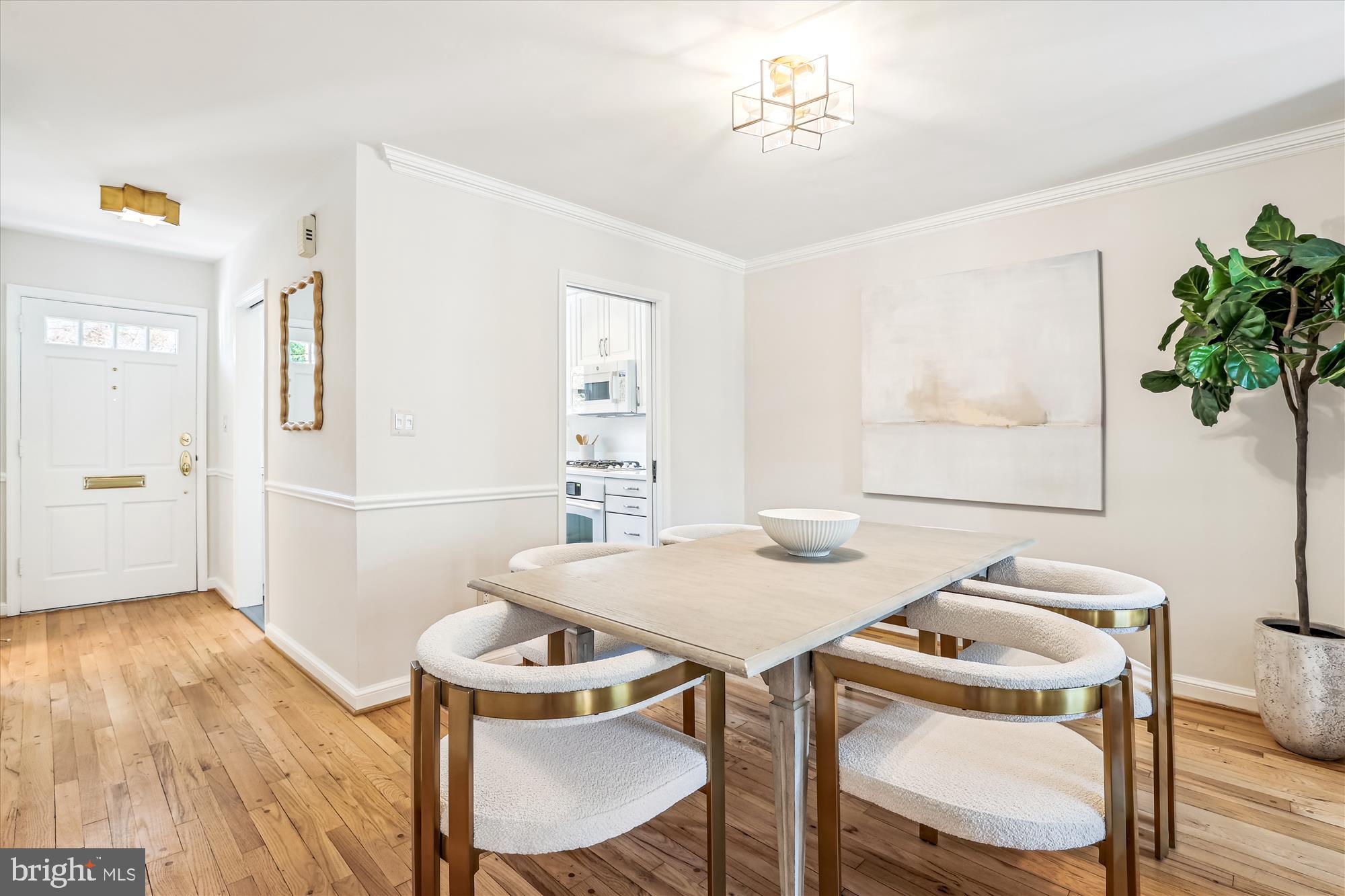 YATES GARDENS - Residential