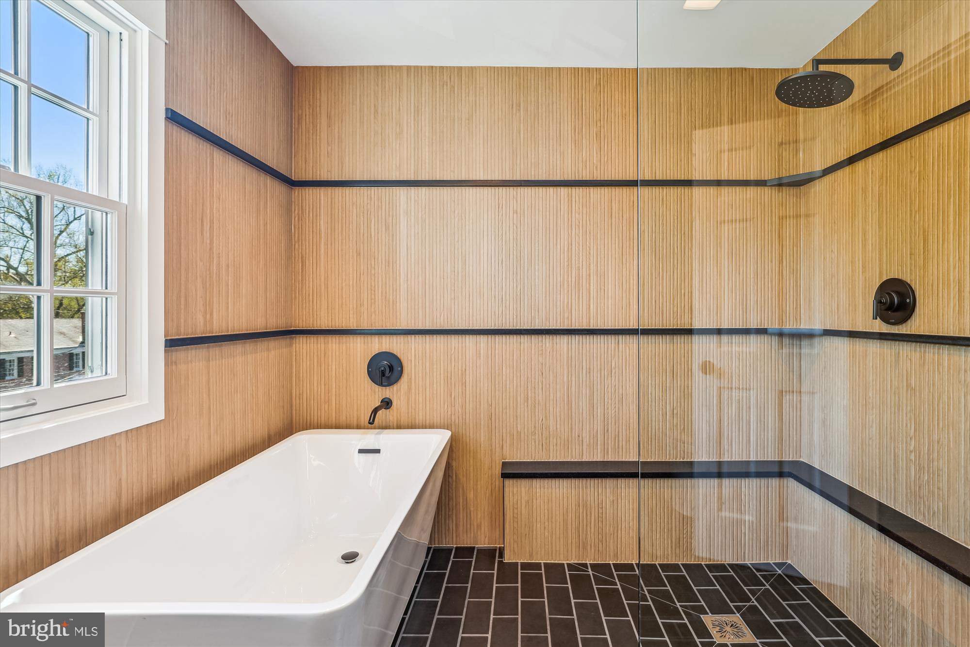 YATES GARDENS - Residential