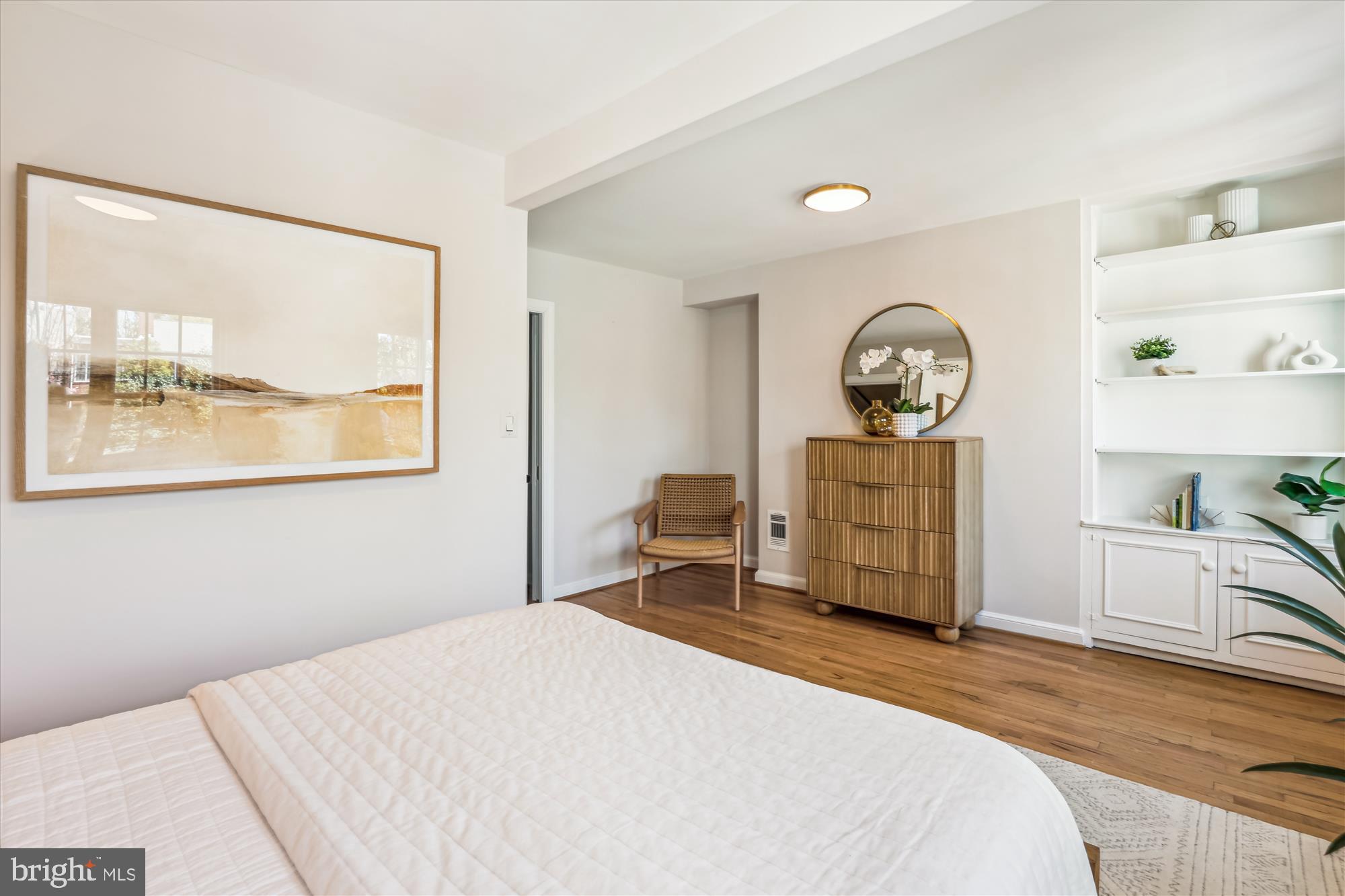 YATES GARDENS - Residential