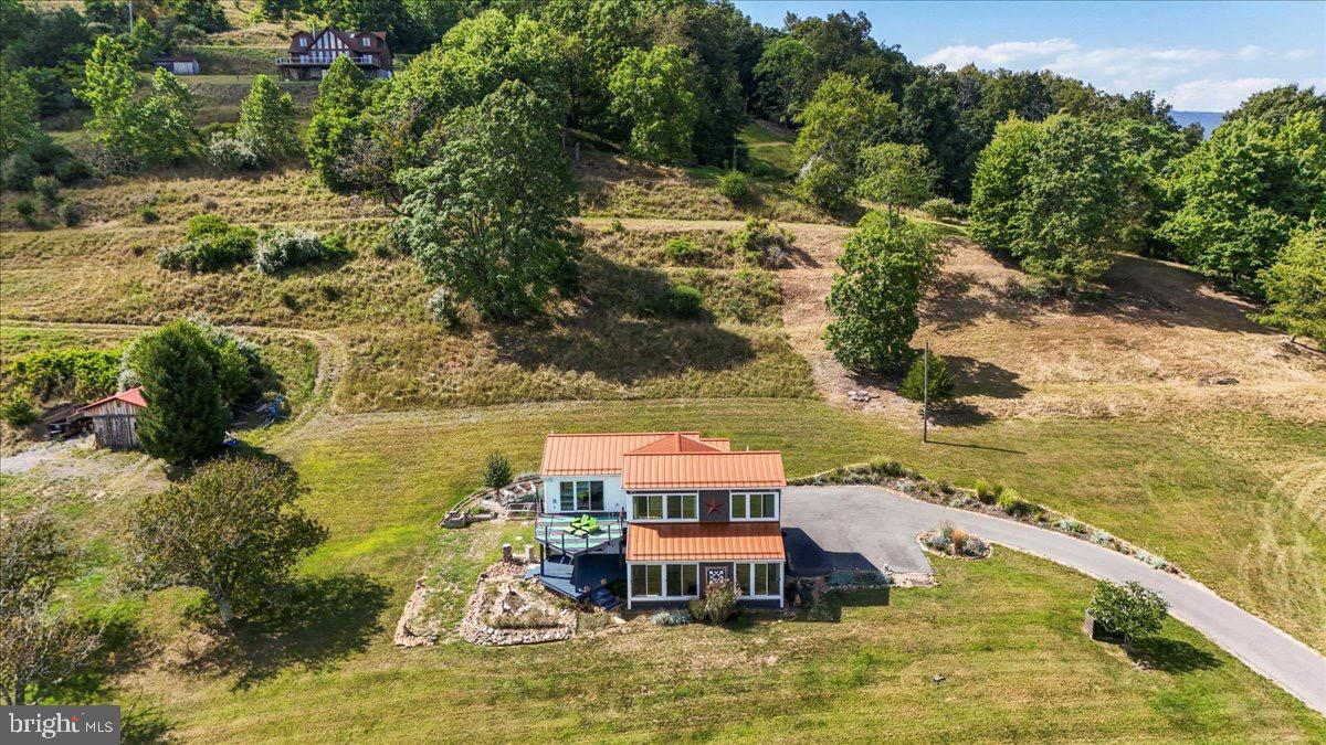 PINNACLE - Residential